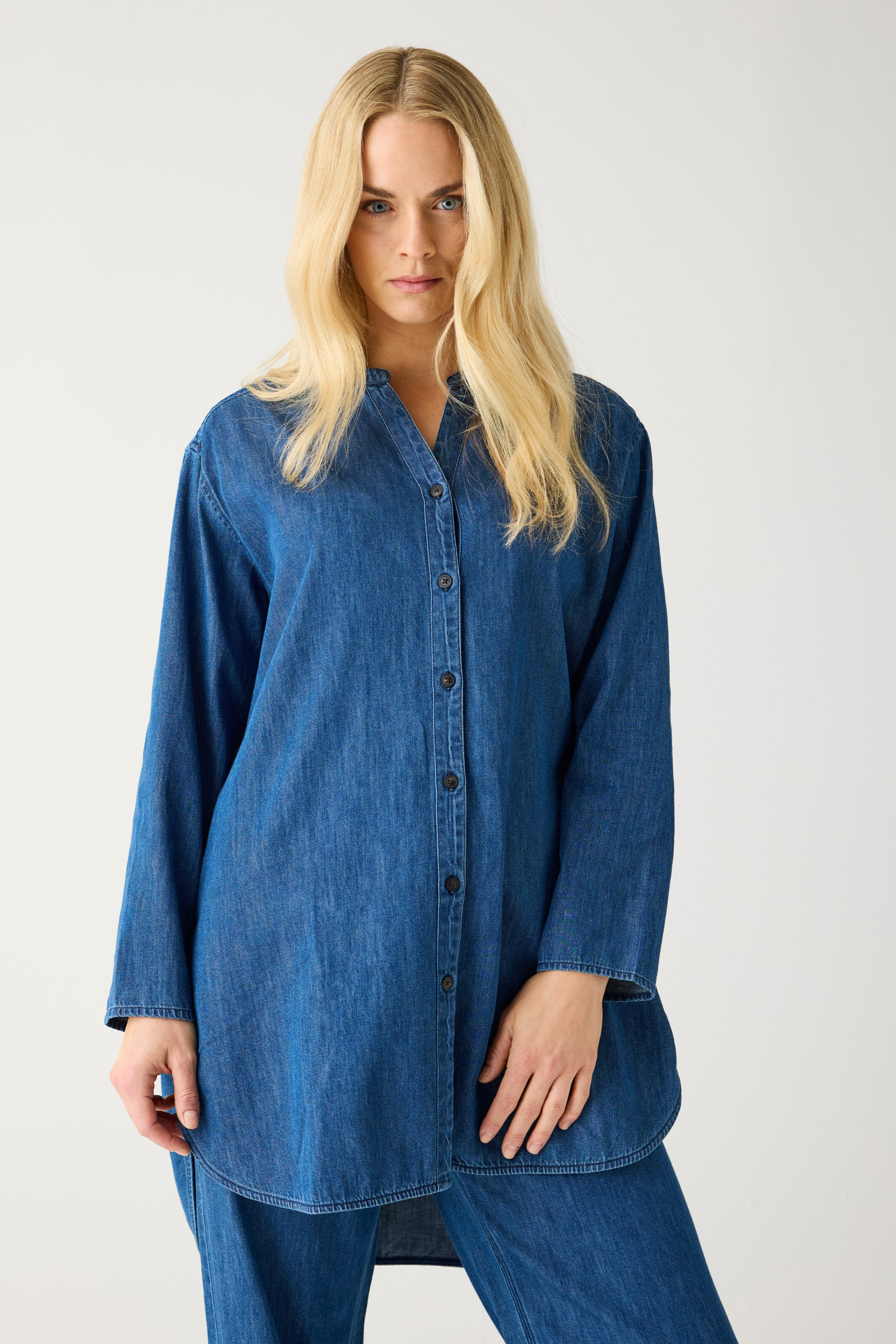 Image of KnowledgeCotton Apparel dames vegan Donkerblauw Denim Overhemd