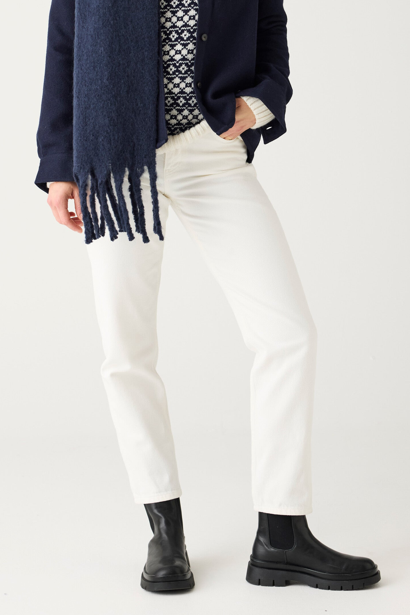 Image of KnowledgeCotton Apparel dames vegan Broek Stella Slim Twill Egret Wit