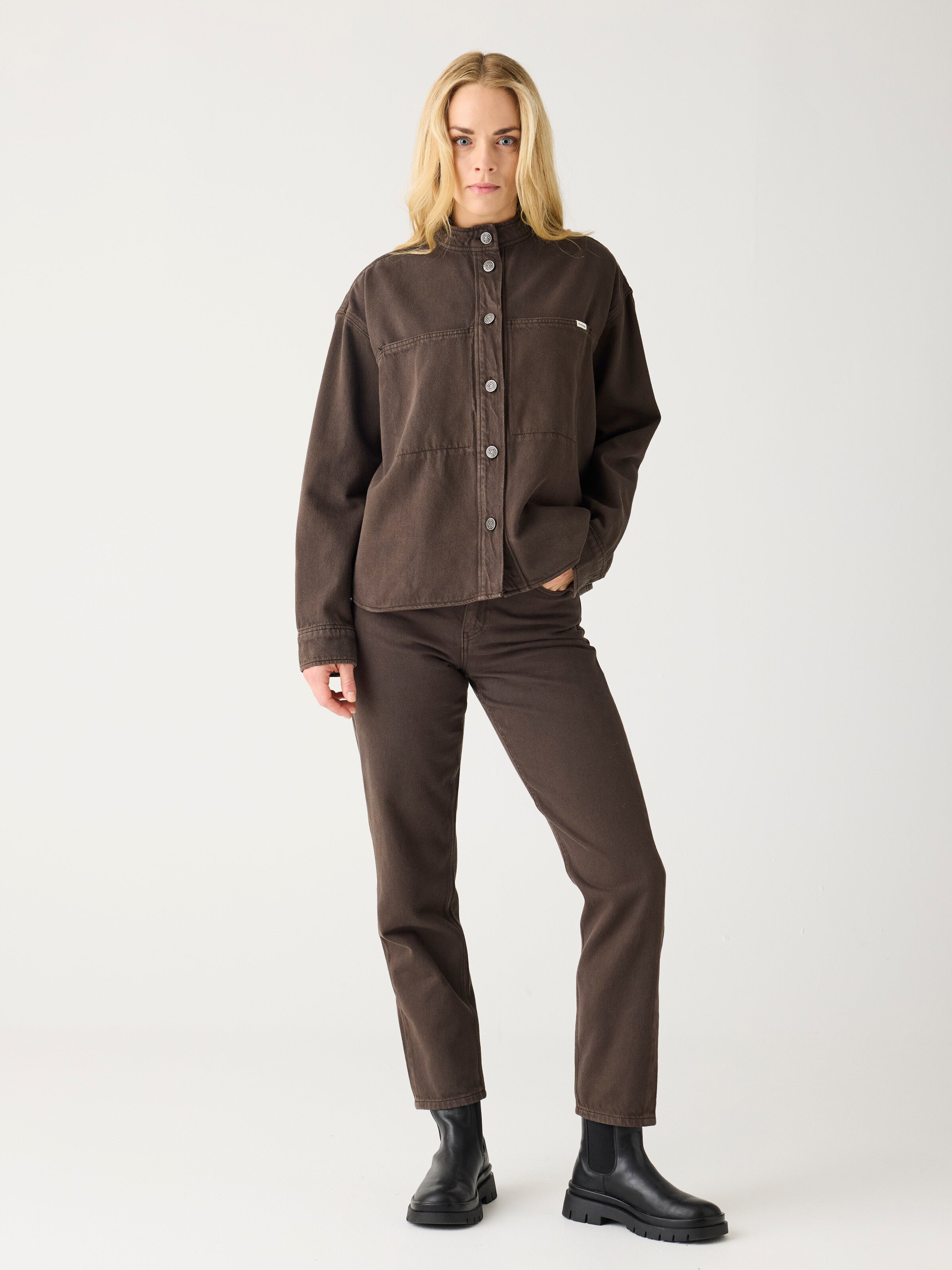 KnowledgeCotton Apparel womens vegan Pants Stella Slim Twill Chocolate Torte