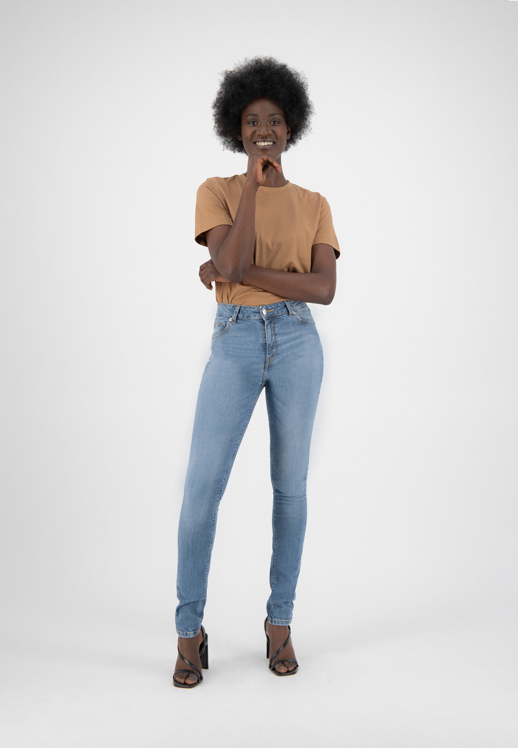 MUD Jeans womens vegan Jeans Skinny Hazen Fan Stone