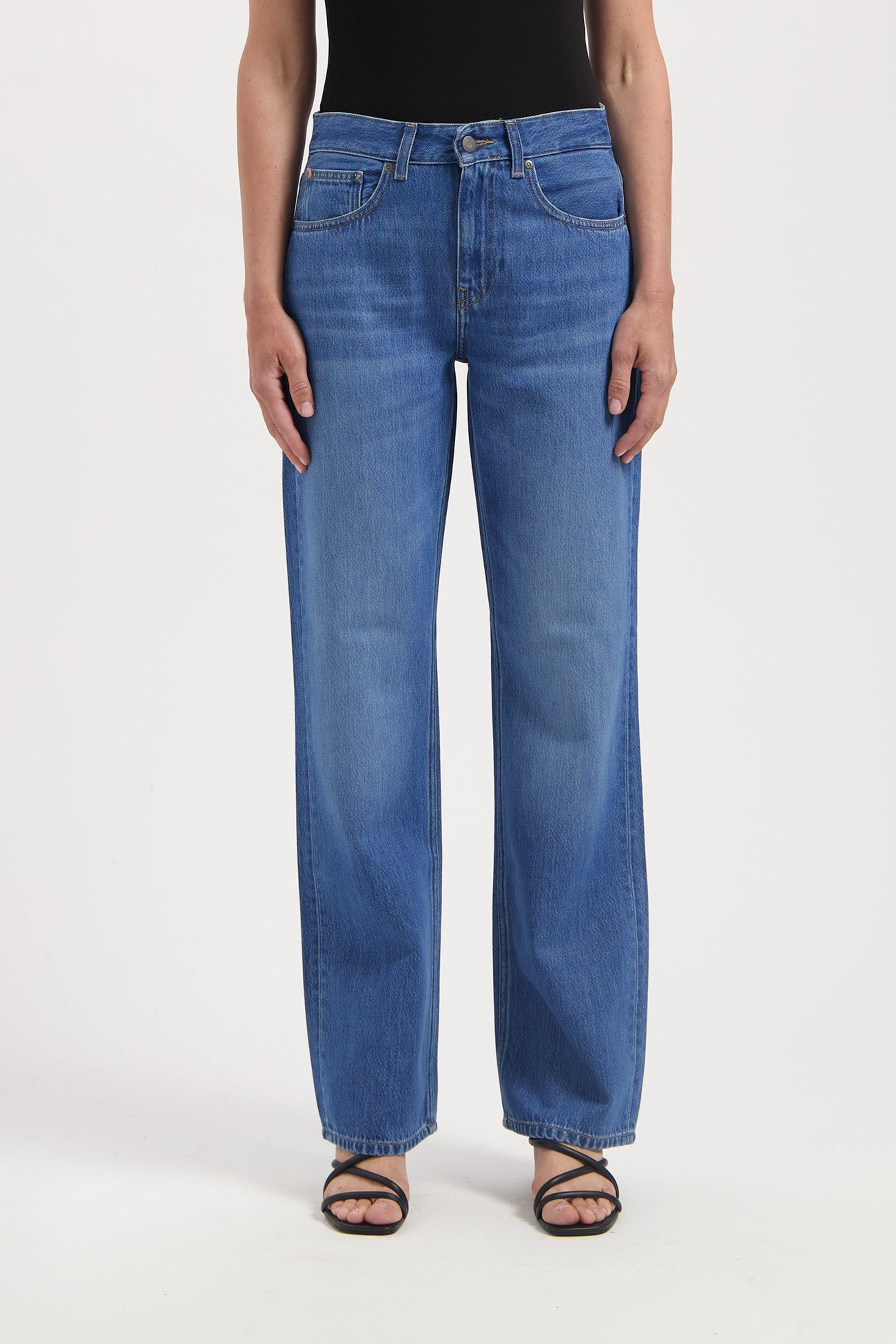 111485 - Damen vegan Jeans Mid Loose Flow Jamie Medium Vintage Stone