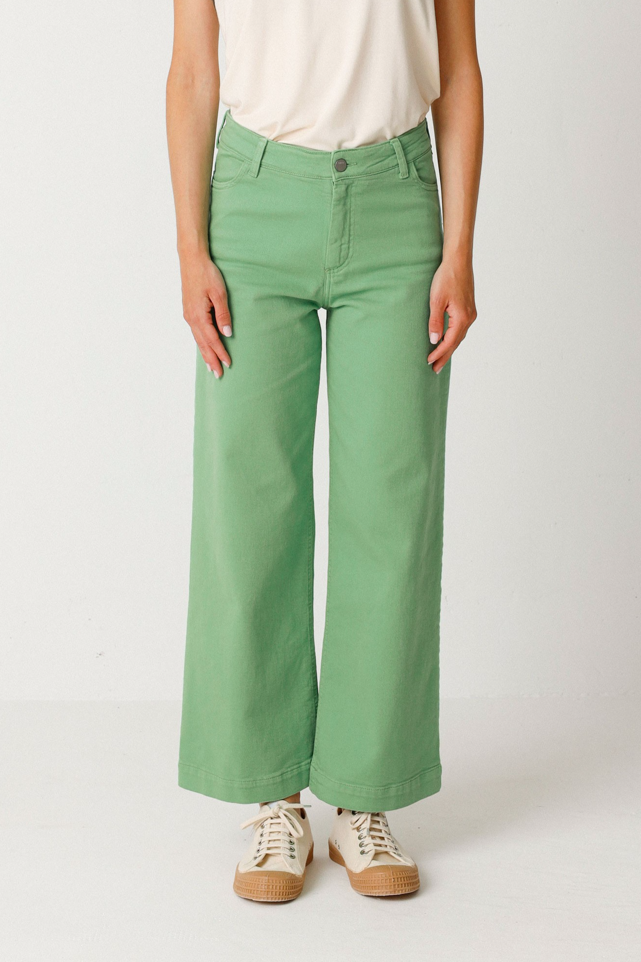 Image of SKFK dames vegan Broek Ane Green