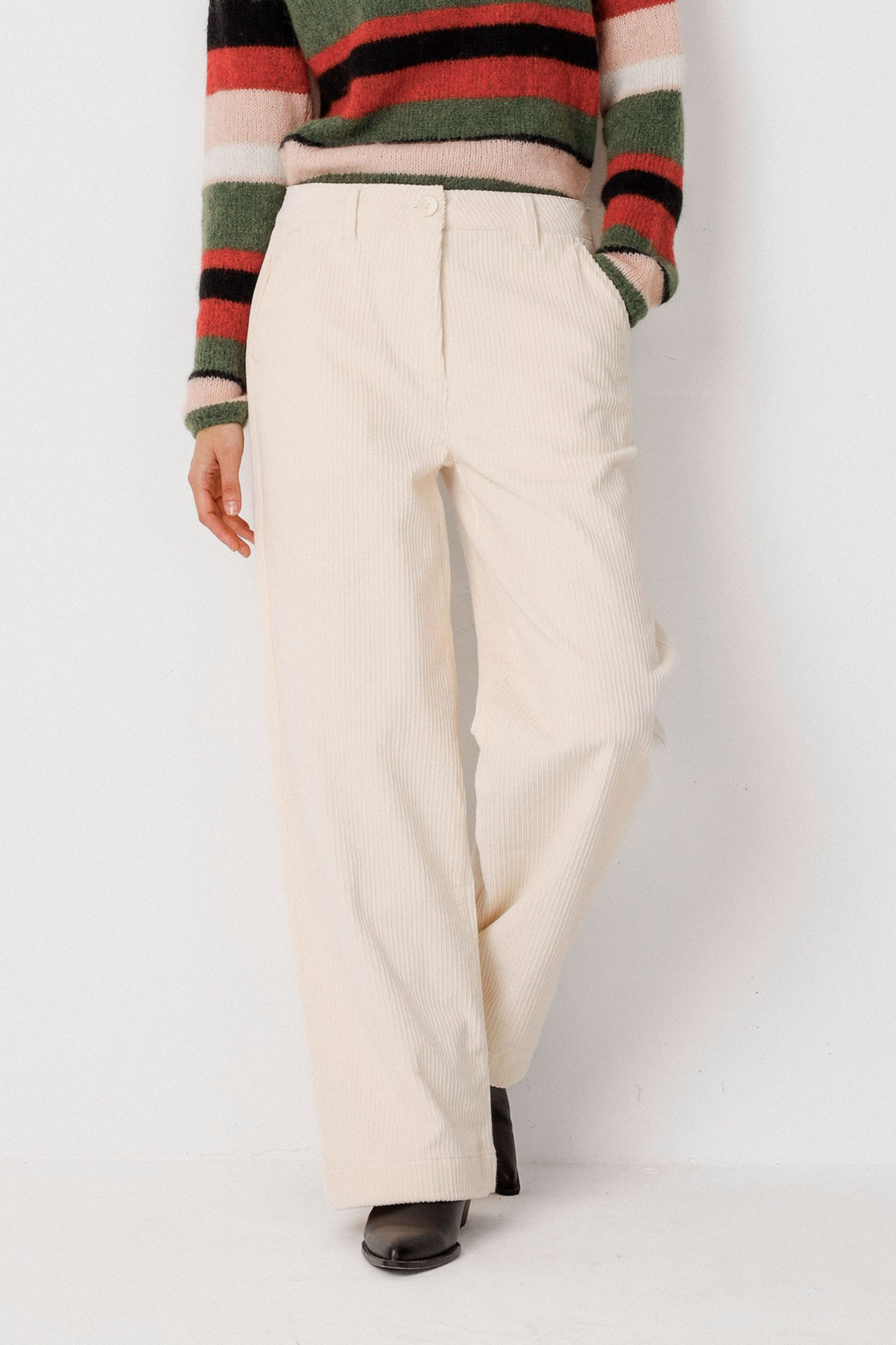 Image of SKFK dames vegan Broek Leartza Beige