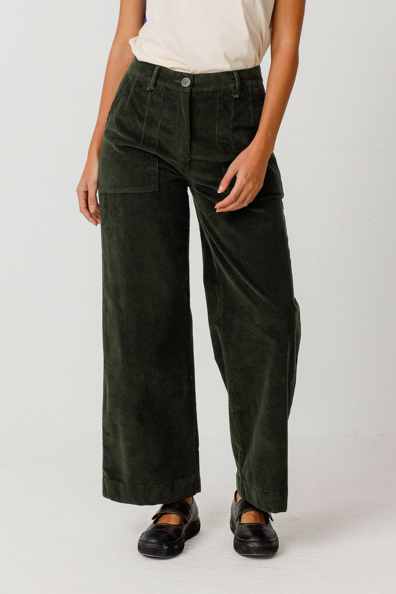 Image of SKFK dames vegan Broek Iarza Groen