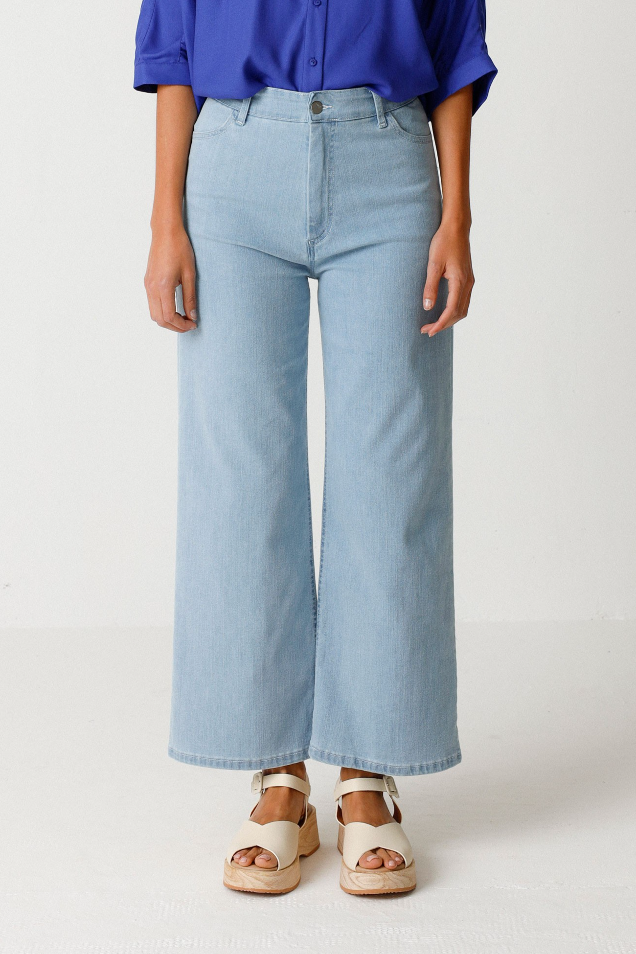 Image of SKFK dames vegan Broek Ane Lichtblauw