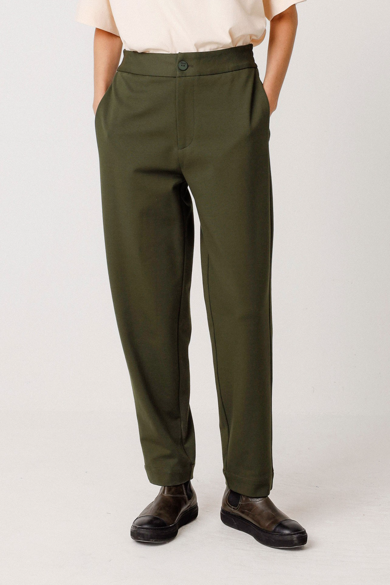 Image of SKFK dames vegan Broek Soraia Olijfgroen