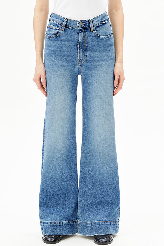 Image of ARMEDANGELS dames vegan Jeans Met Wijde Pijpen Murliaa Lighten