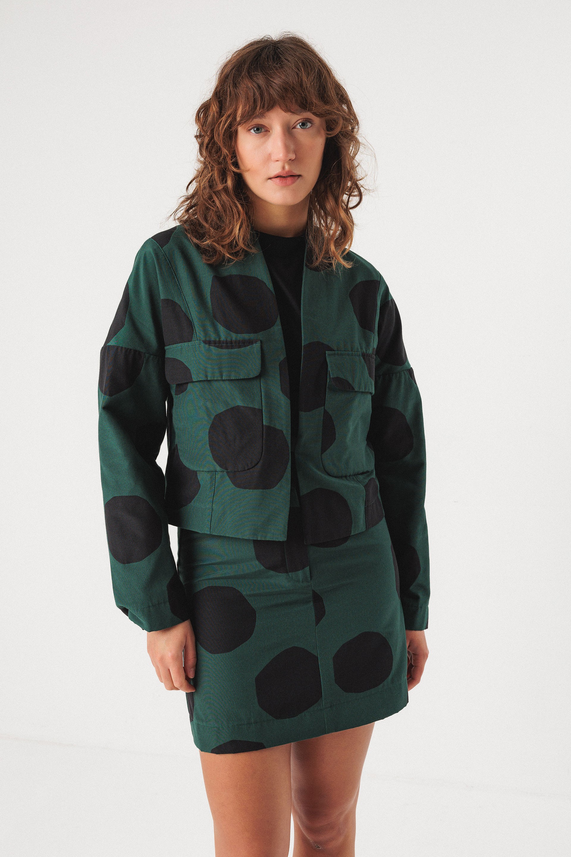 Image of SKFK dames vegan Jas Kuntze Kort Groen/Zwart