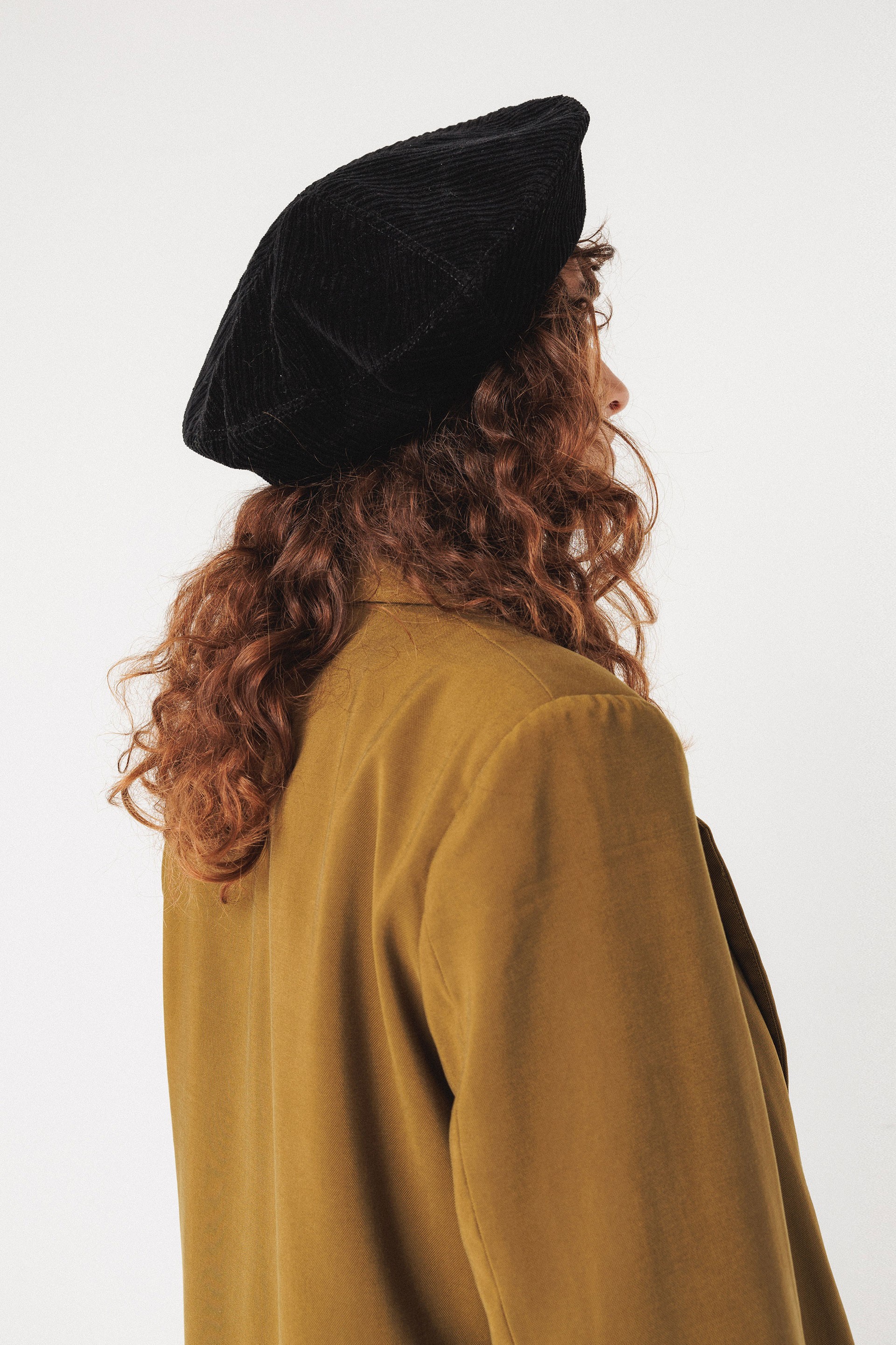 SKFK womens vegan Beret Txapel Black