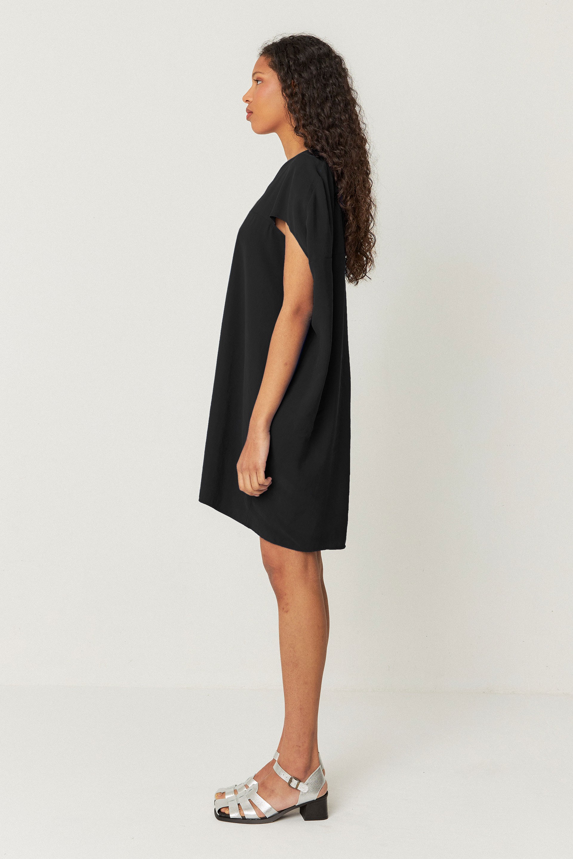 SKFK womens vegan Dress Leiun Black