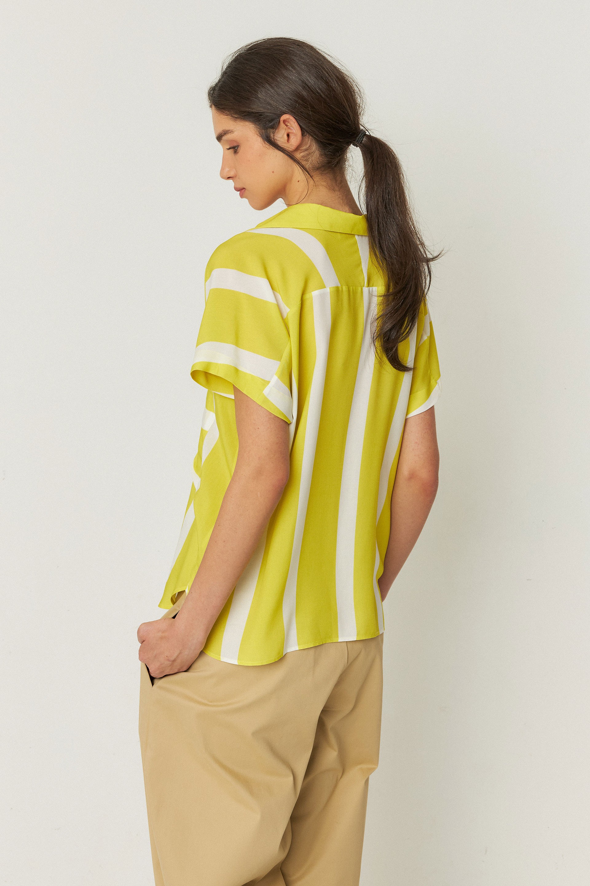 SKFK womens vegan Shirt One White/Yellow