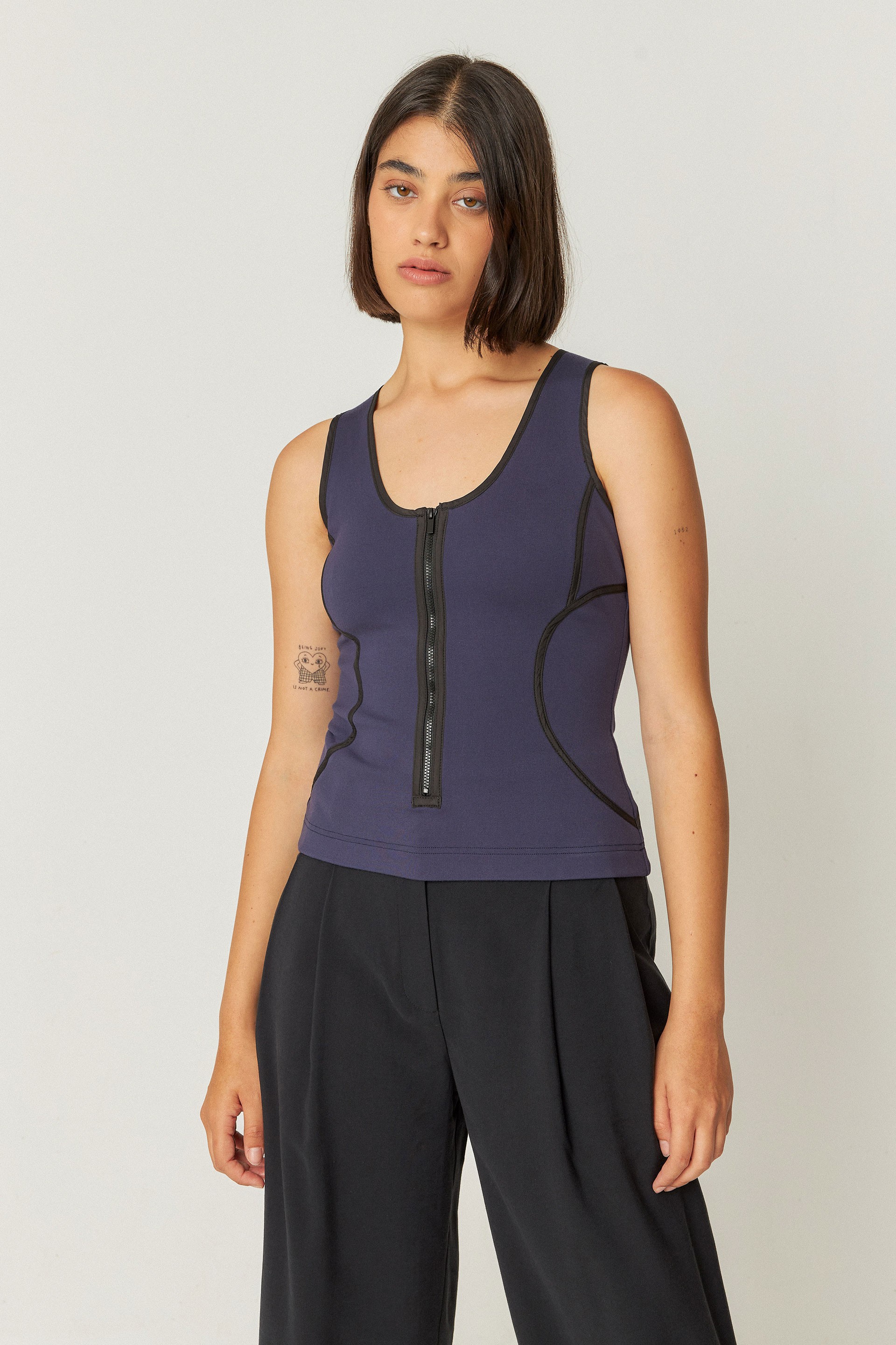 SKFK Damen vegan T-Shirt Irane Marineblau