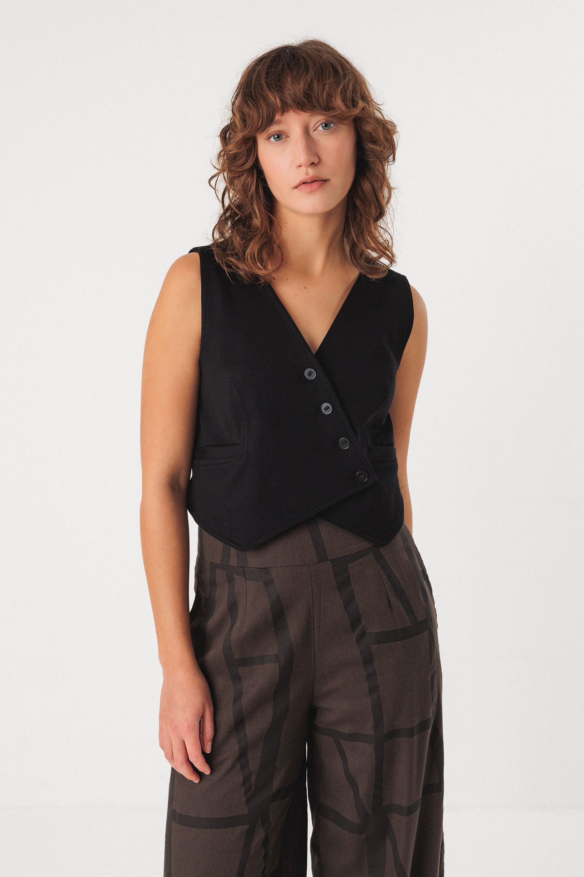 Image of SKFK dames vegan Vest Barria Zwart