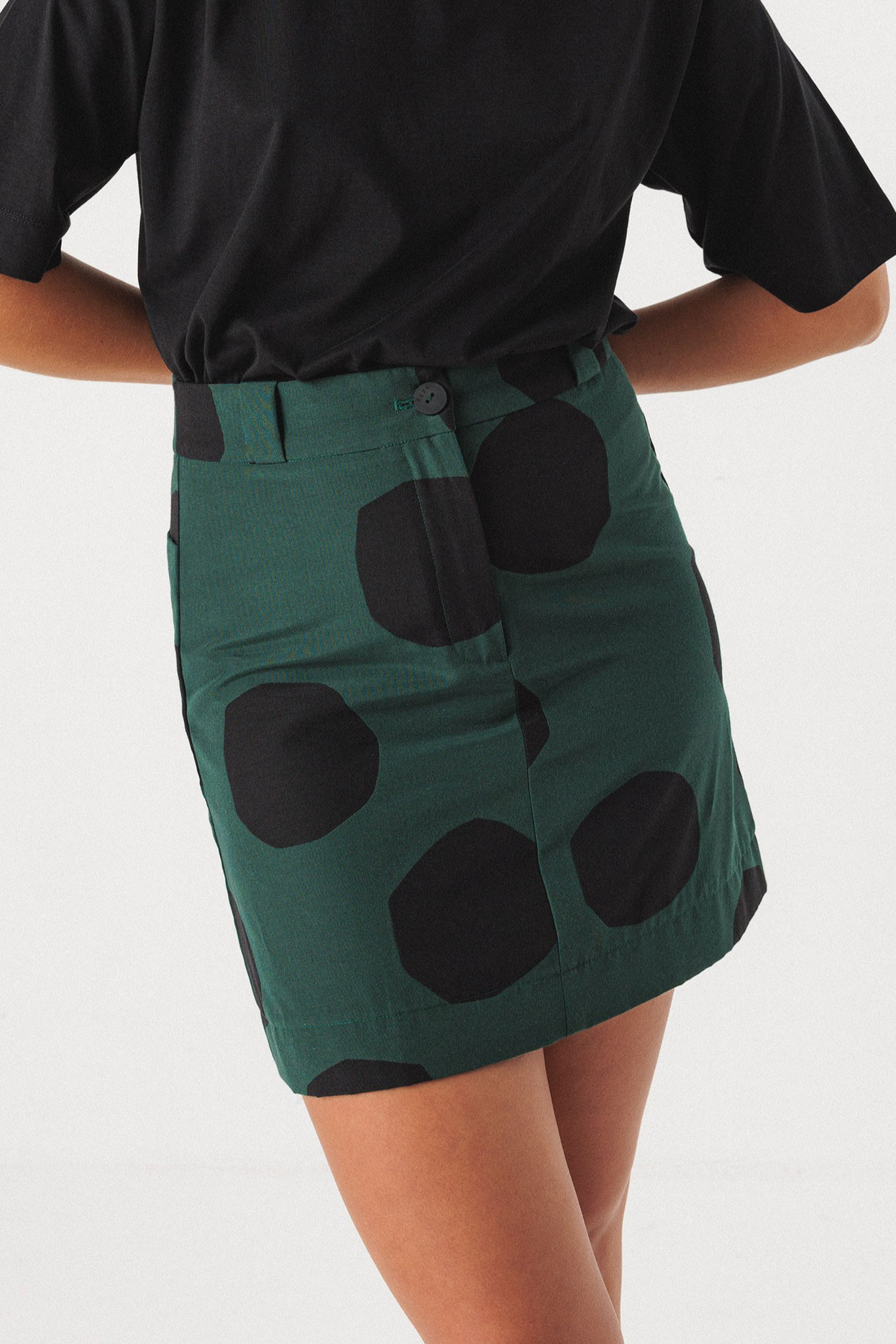 Image of SKFK dames vegan Rok Bak Groen/Zwart