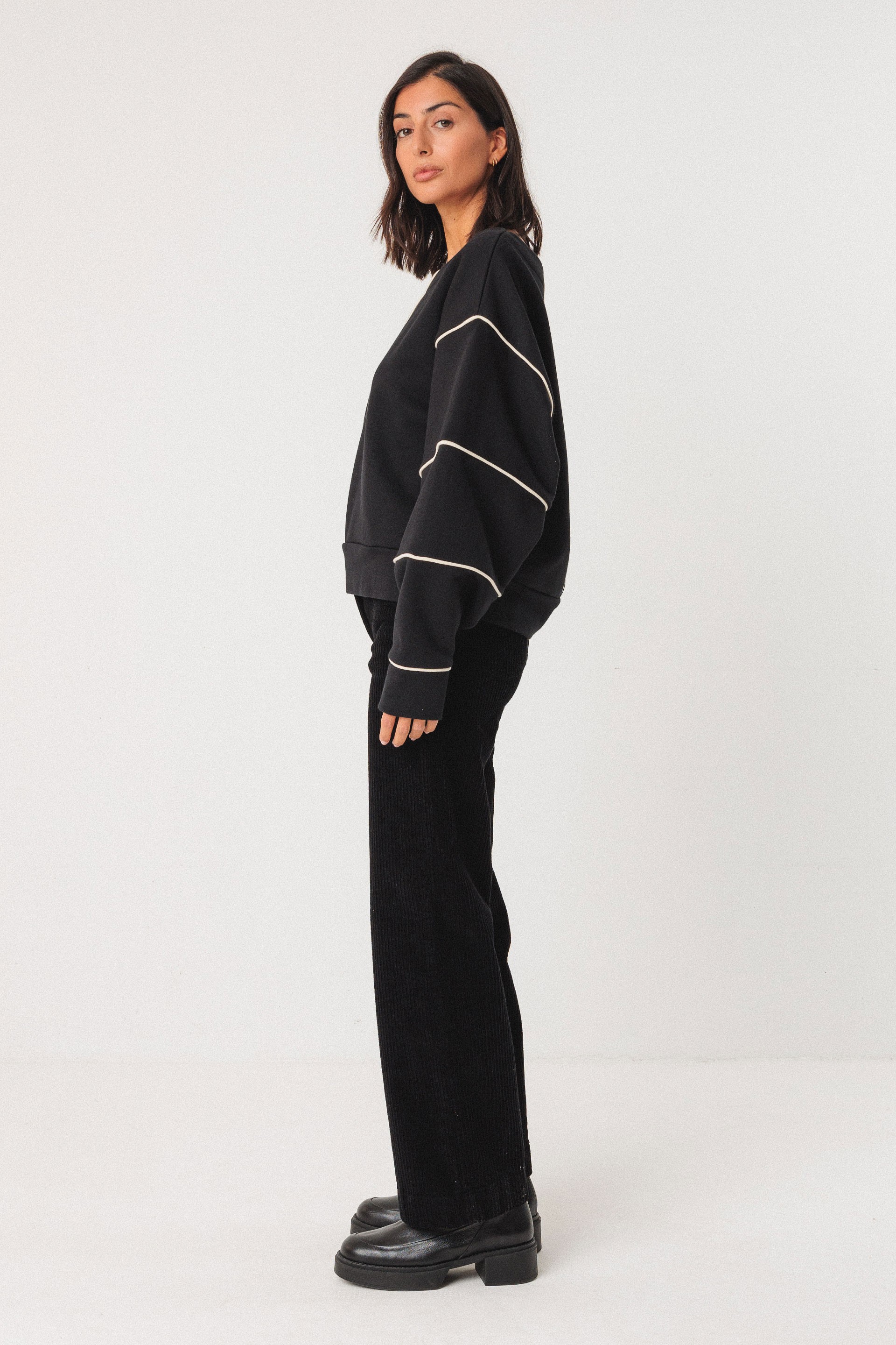 SKFK womens vegan Sweatshirt Oversized Boat Neck Black