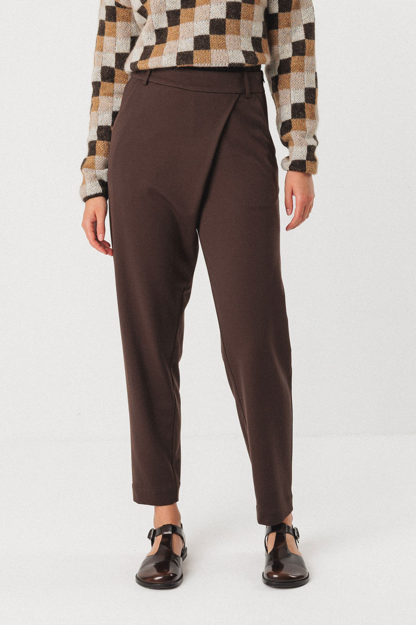 Image of SKFK dames vegan Broek Ezama Bruin