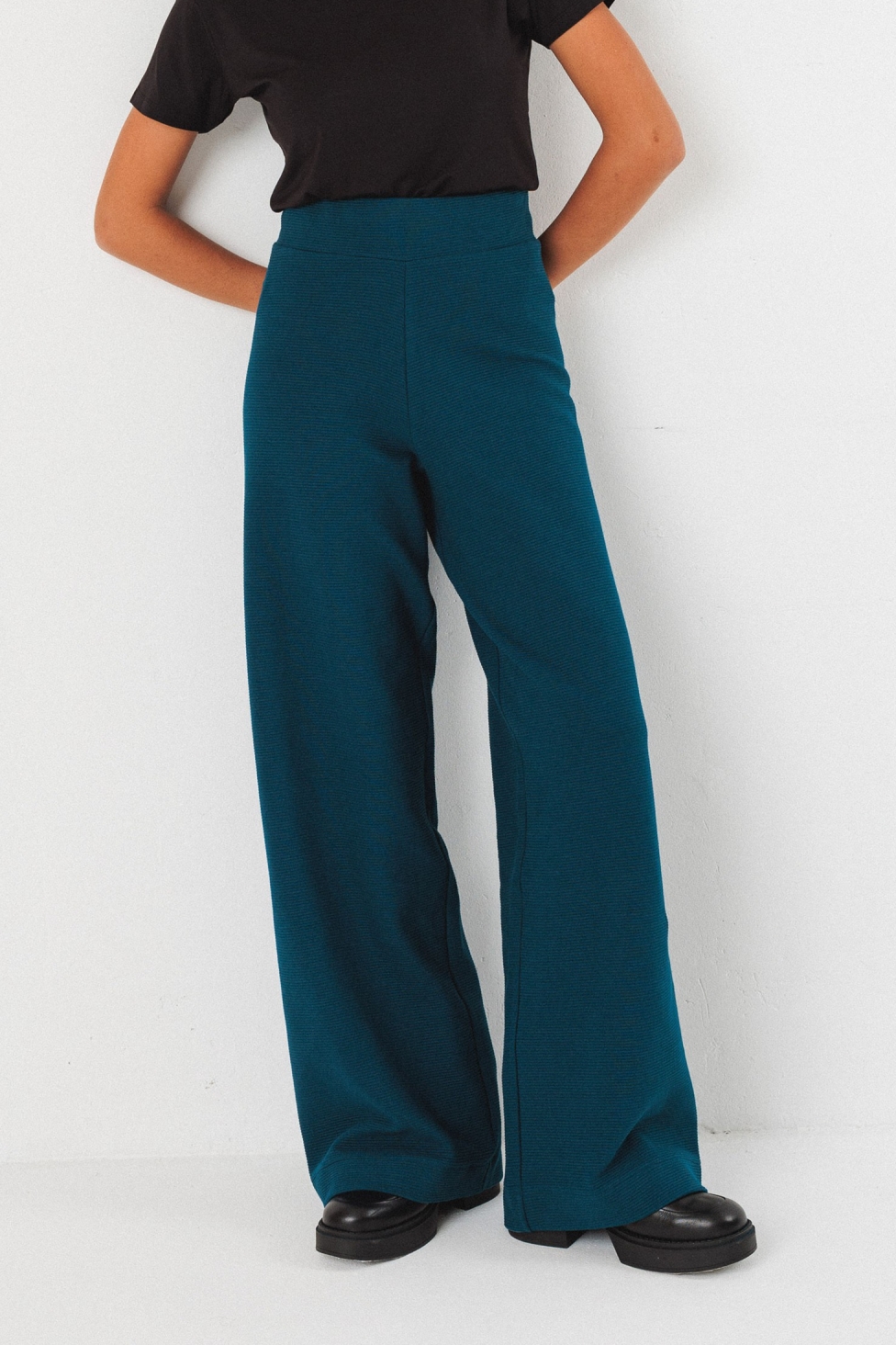 Image of SKFK dames vegan Broek Asua Blauw