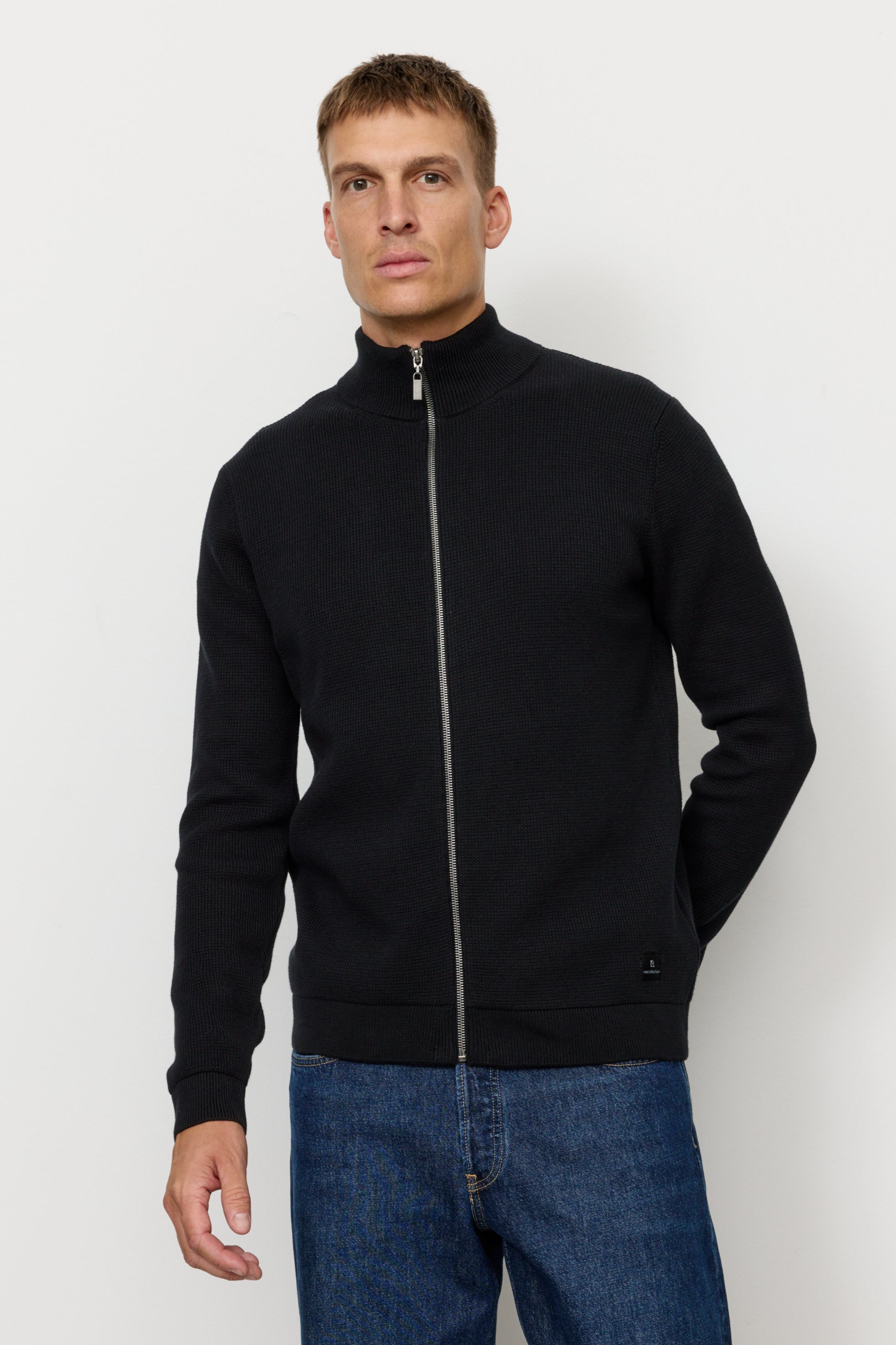 Image of Recolution mannen vegan Gebreid Vest Met Dragonmotief In Zwart