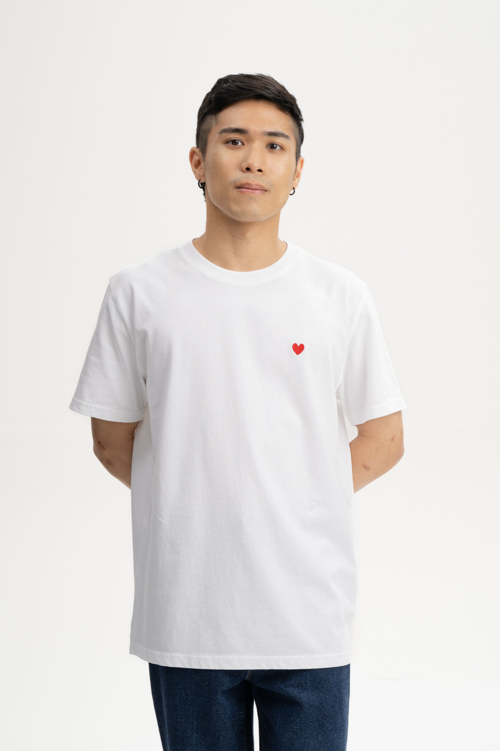 MELA men vegan T-Shirt Heavy Pravin Embroidery White Heart