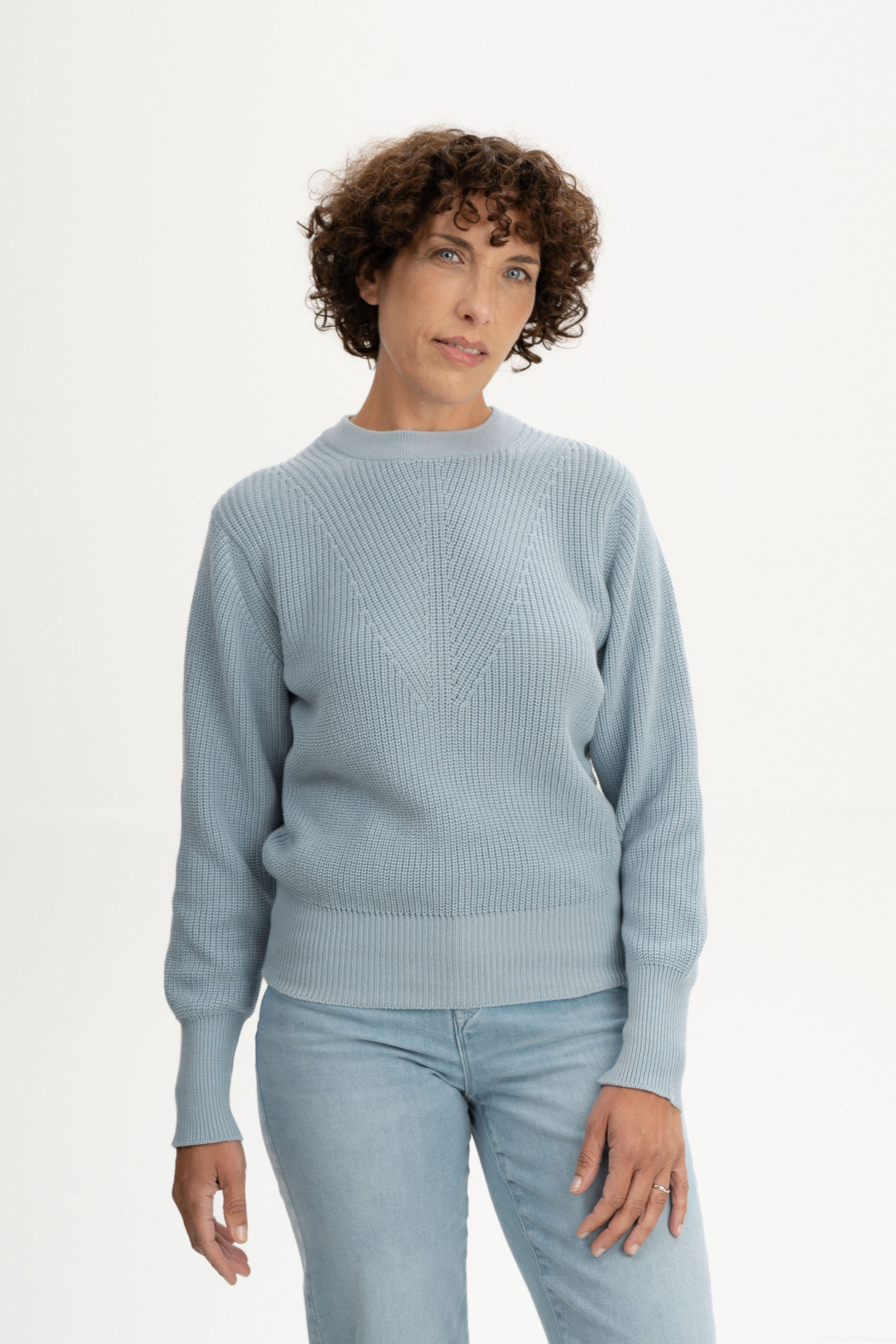 112826 - Damen vegan Strickpullover Gauri Cloudy Blue