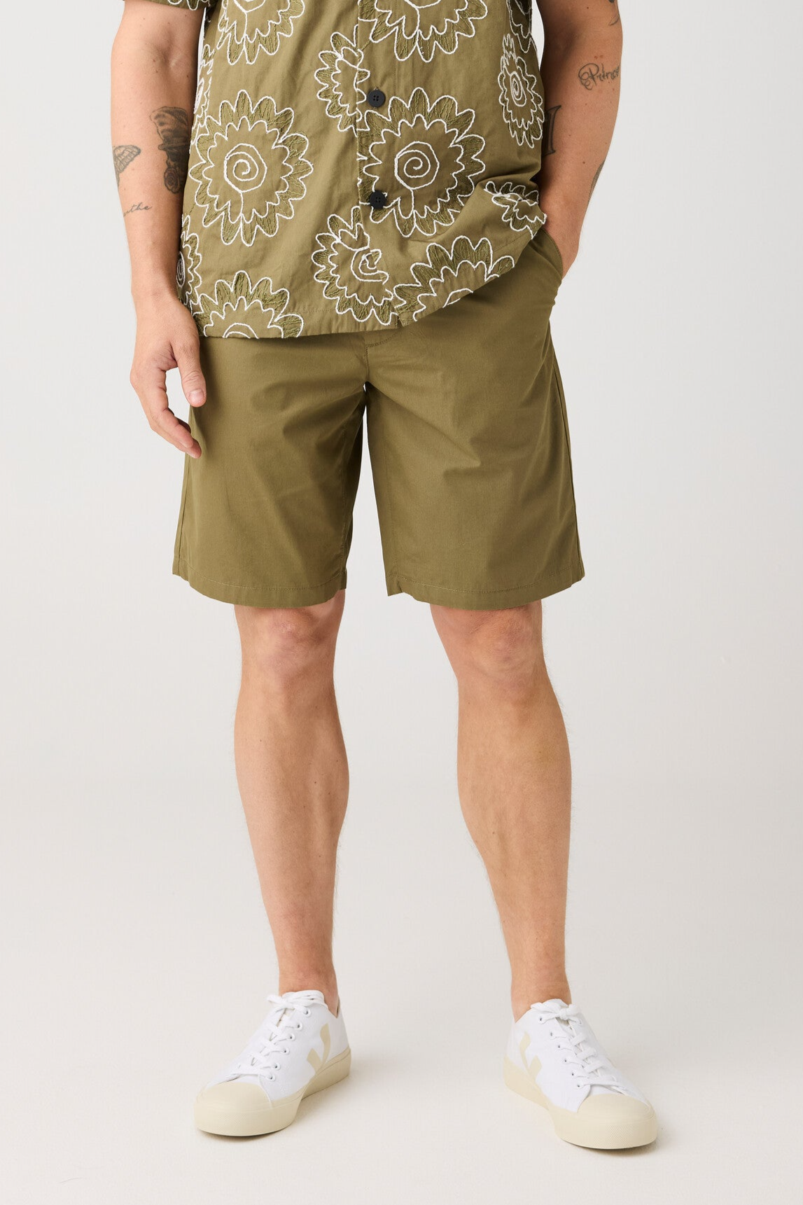 Image of KnowledgeCotton Apparel mannen vegan Shorts Fig Comfort Poplin Burned Olive