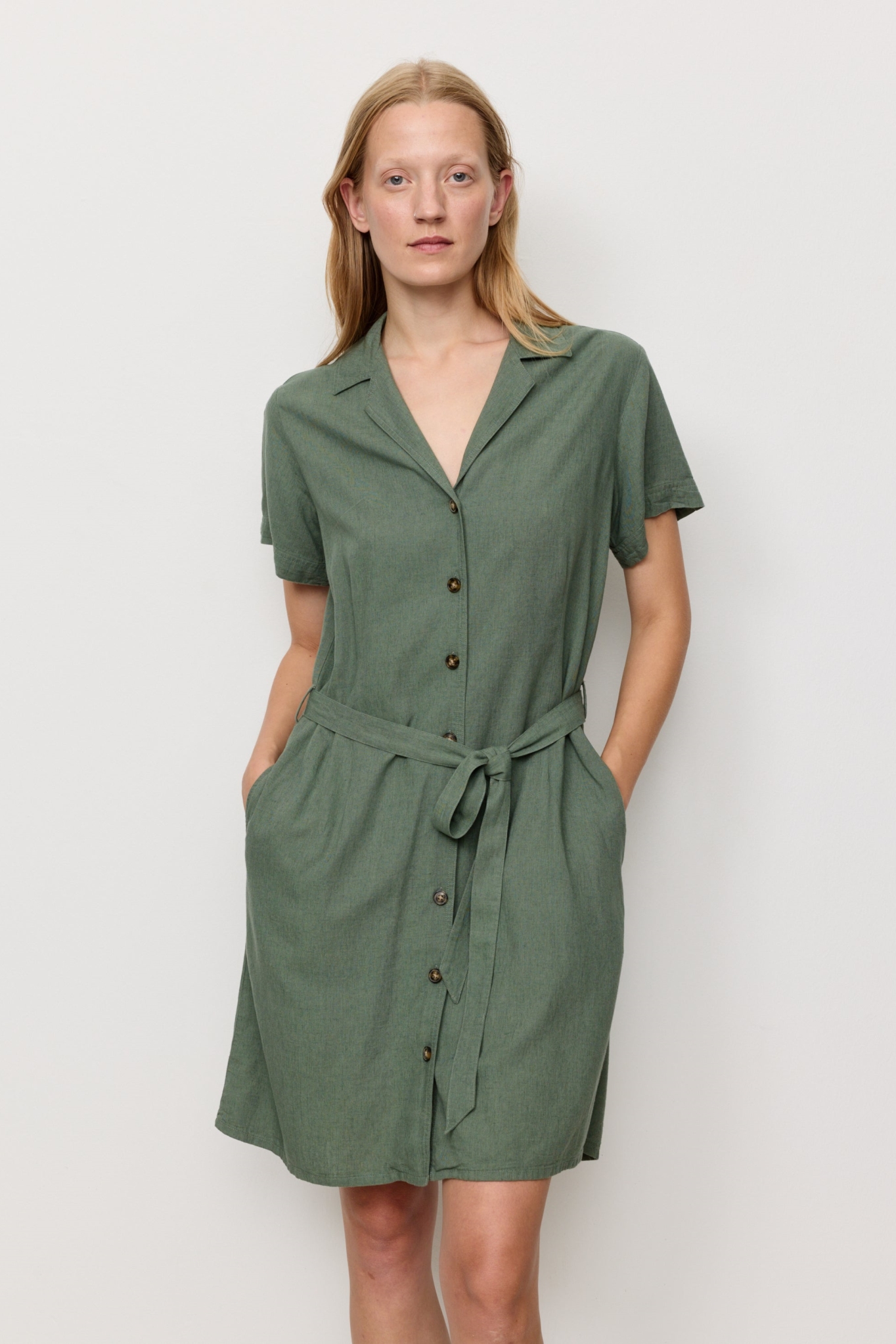 Recolution Damen vegan Kleid Yucca Khaki