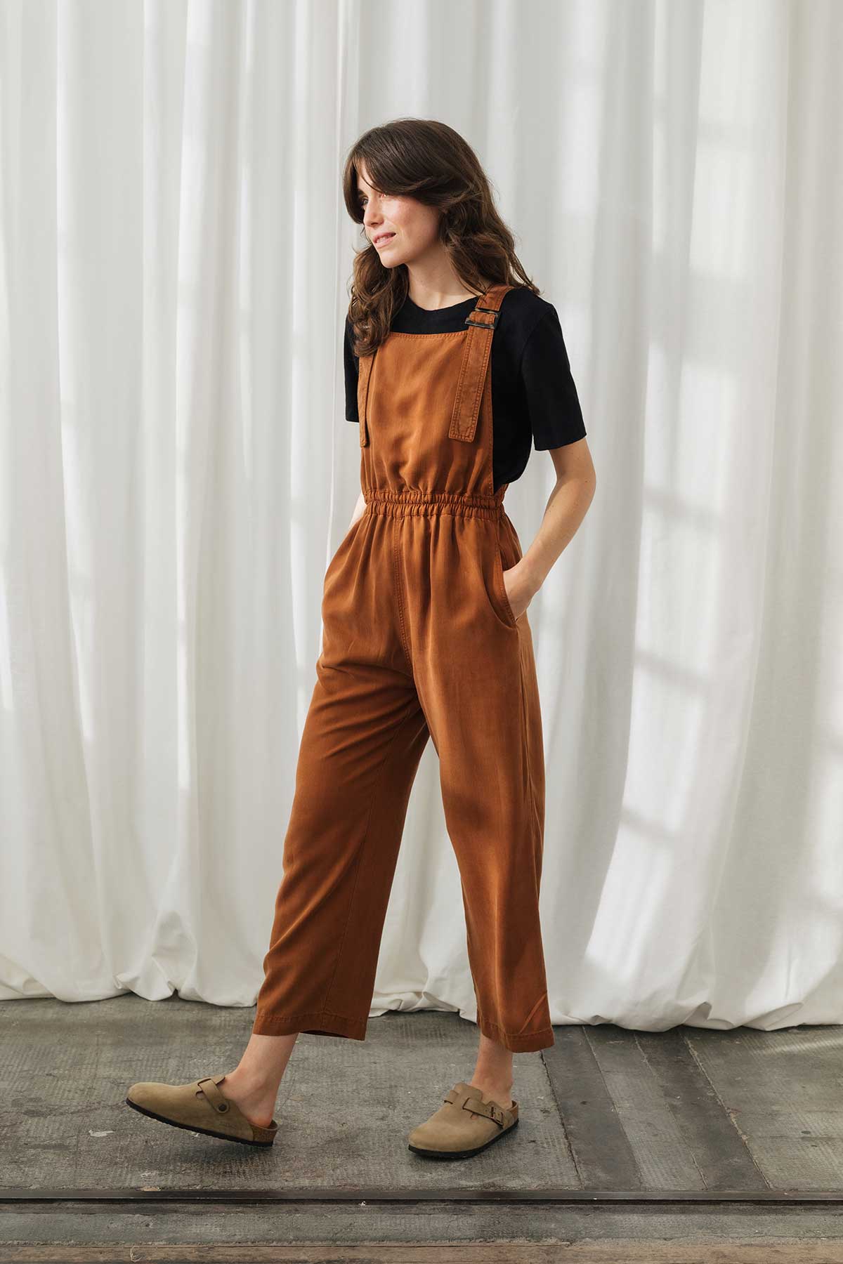 TWOTHIRDS Damen vegan Latzhose Hornos Umber Braun