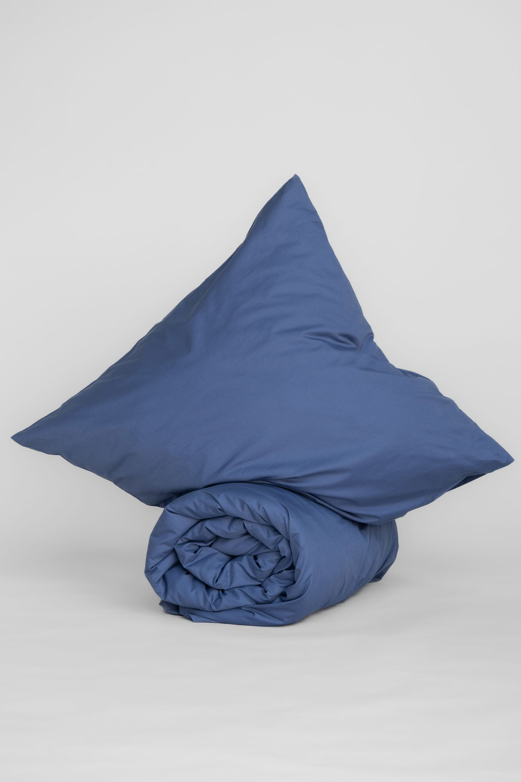 Image of MELA unisex vegan Beddengoedset Majuli Blauw