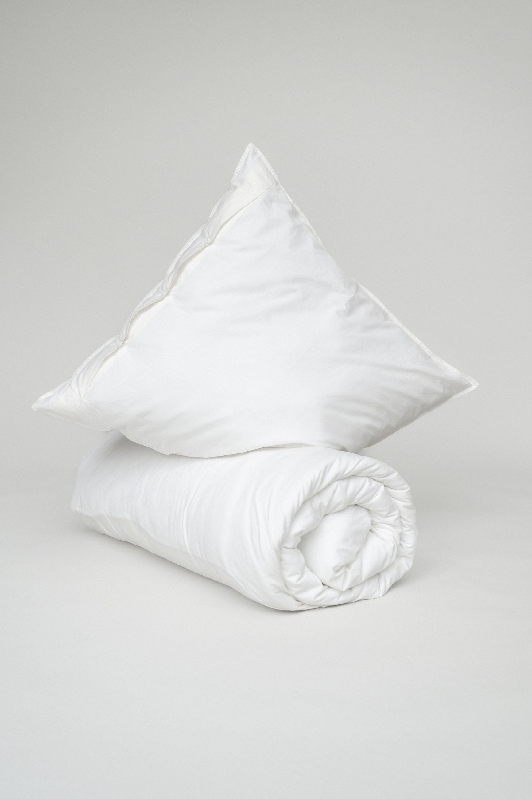 Image of MELA unisex vegan Beddengoedset Bhanu Percal Naturel Wit