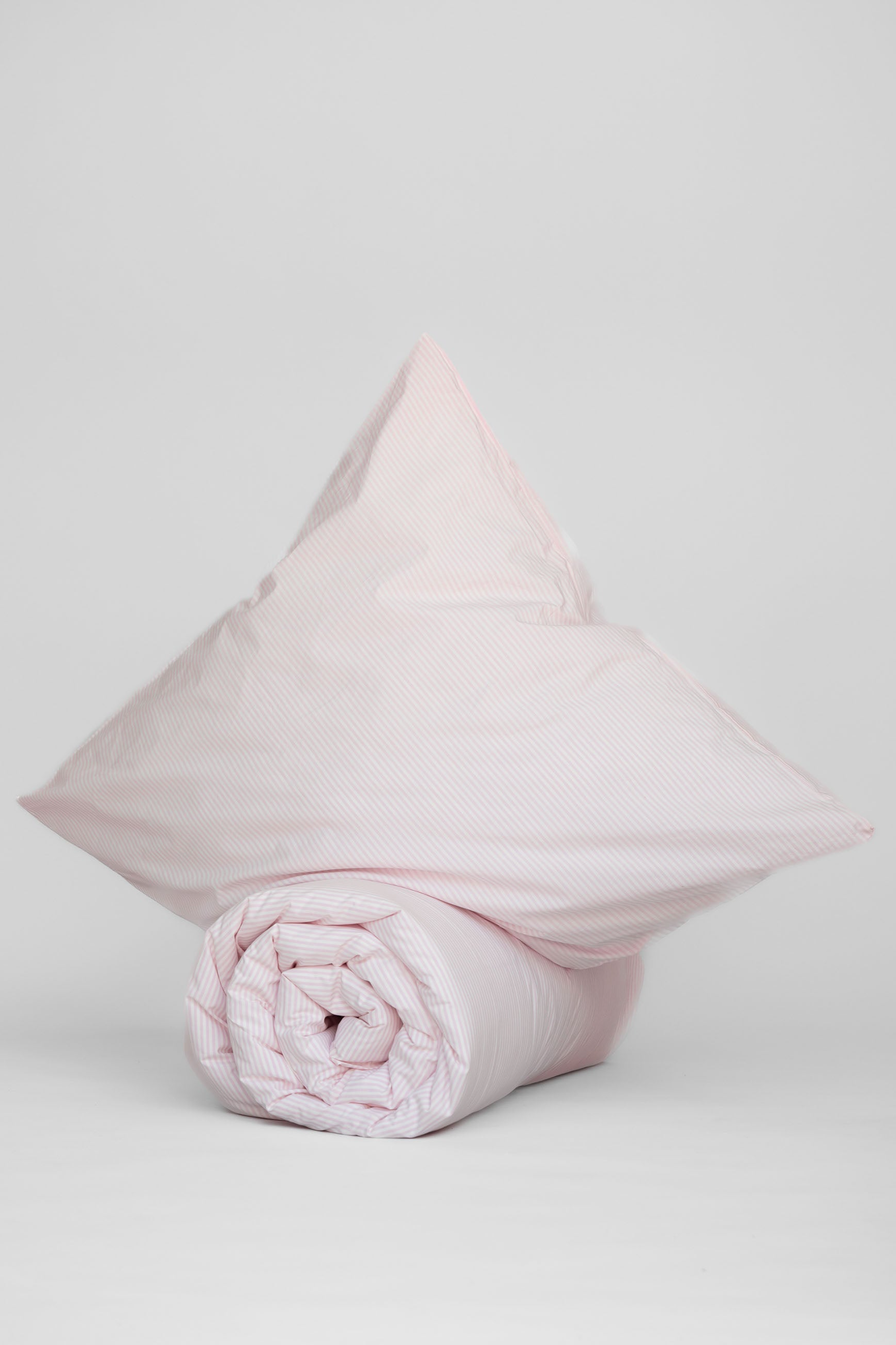 Image of MELA unisex vegan Beddengoedset Majuli Rose/Natuurlijke Witte Strepen