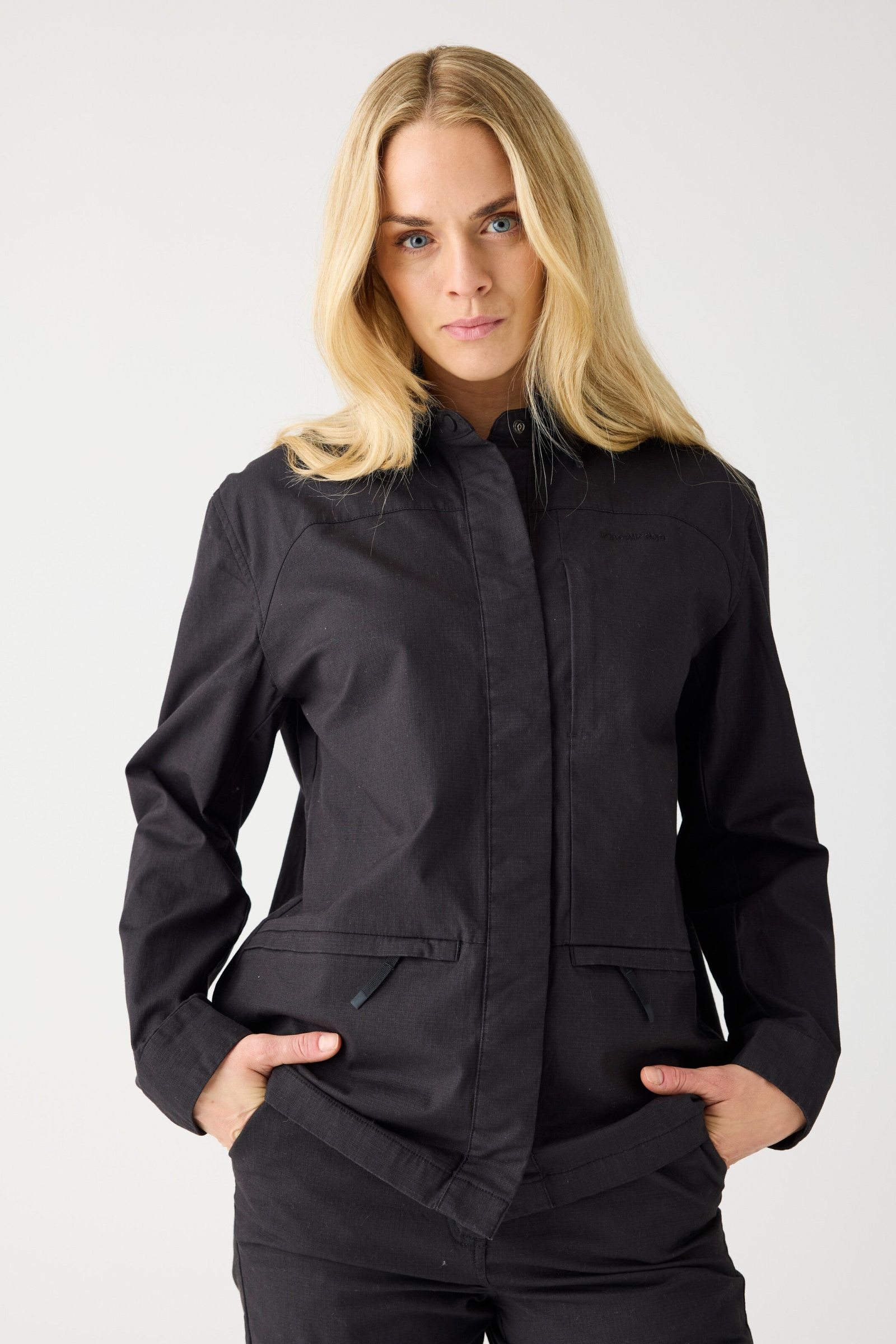 KnowledgeCotton Apparel Damen vegan Überhemd Ripstop Schwarz Jet