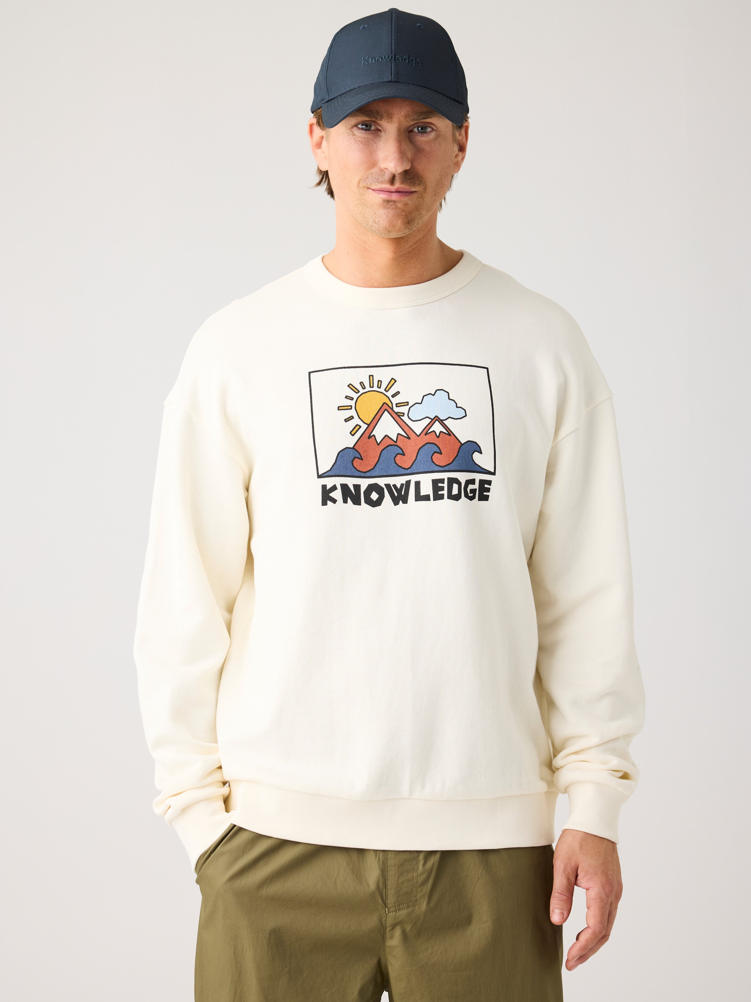 113366 - Herren vegan Sweatshirt Relaxed Bedruckter Rundhalsausschnitt Egret Weiß 113366 - Herren vegan Sweatshirt Relaxed Bedruckter Rundhalsausschnitt Egret Weiß