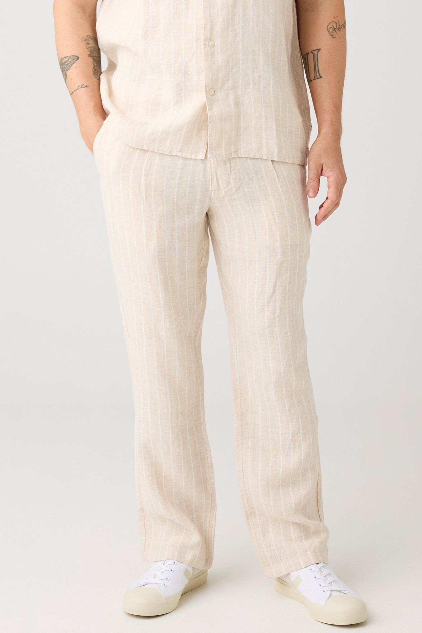 Image of KnowledgeCotton Apparel mannen vegan Broek Fig Loose Linnen Crème Gestreept