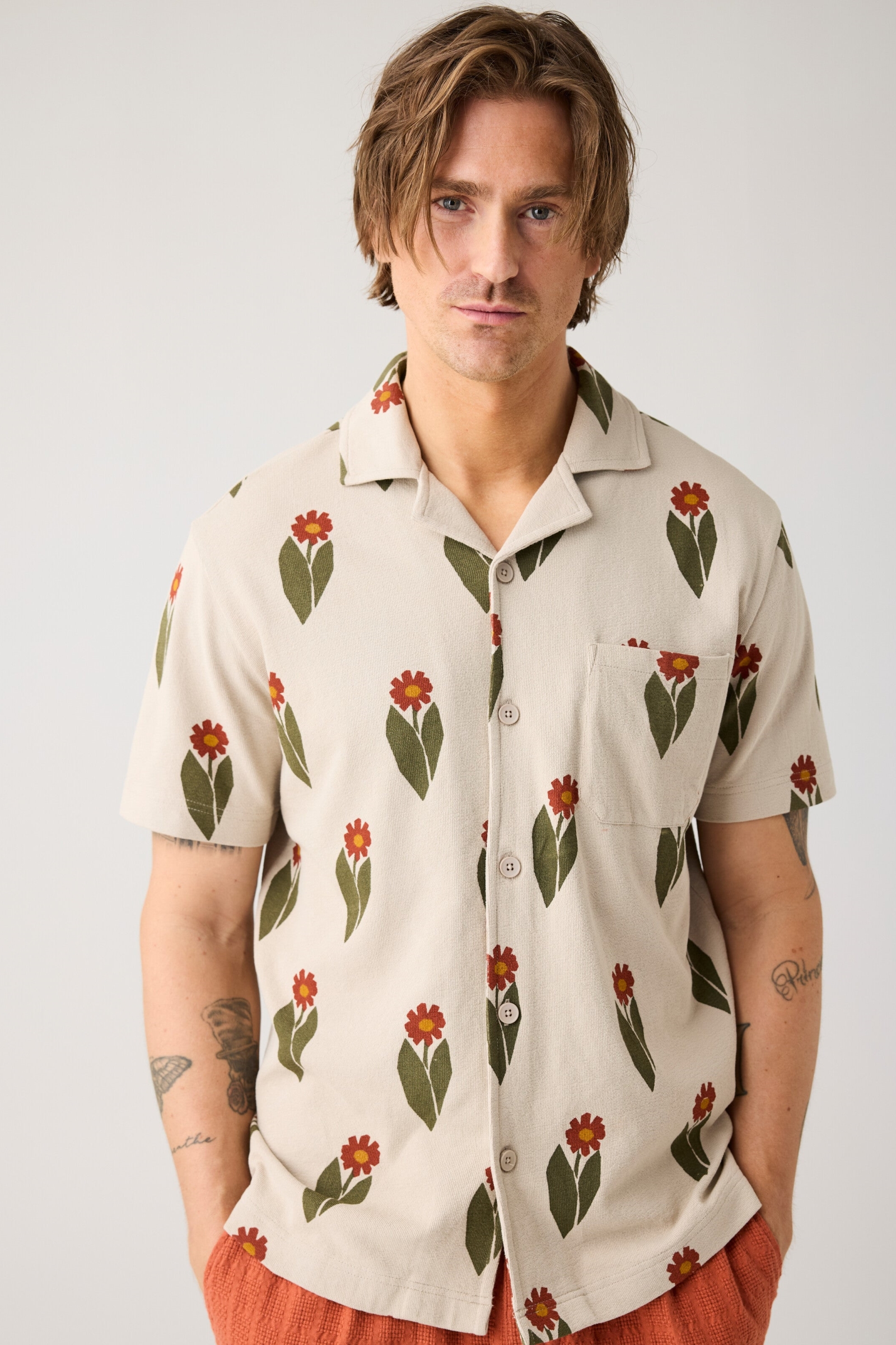 Image of KnowledgeCotton Apparel mannen vegan Shirt Korte Mouw BouclÃ© Print Beige