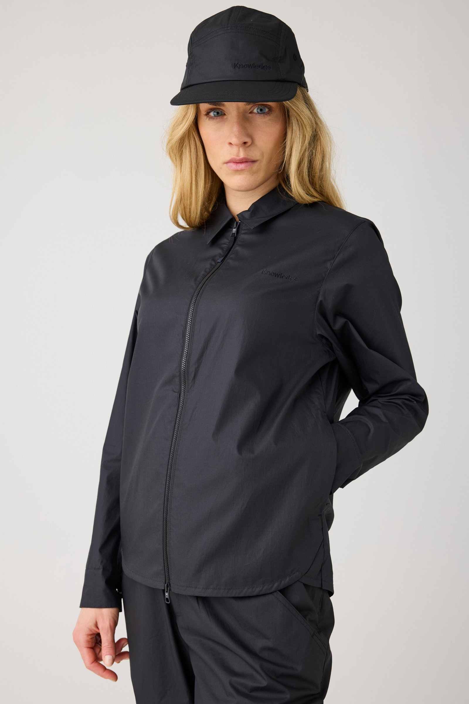 Image of KnowledgeCotton Apparel dames vegan Overhemd Voor Dames Met Ventilatie, Ripstop, Maat 90, Zwart Gitzwart