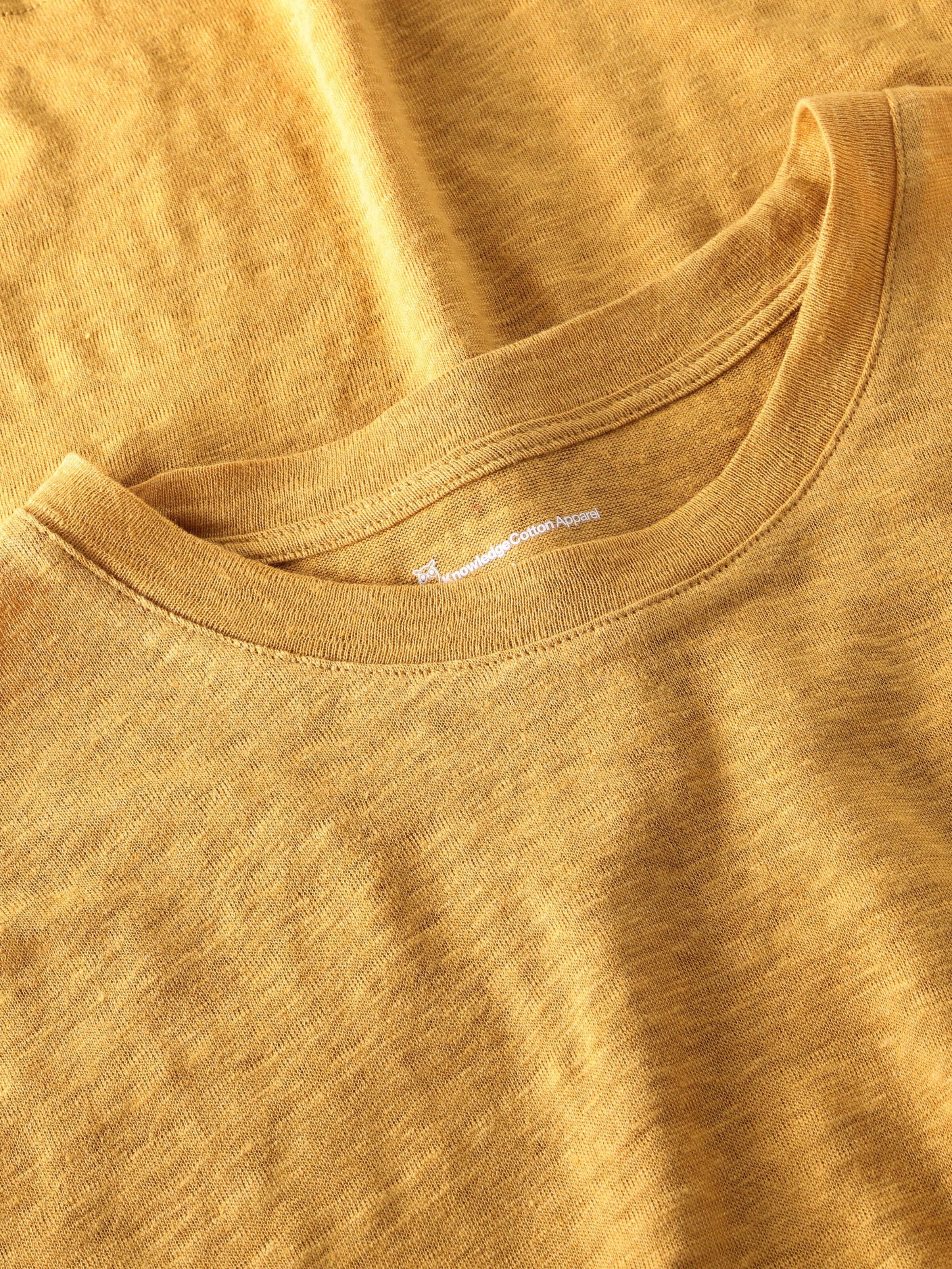113540 - Herren vegan T-Shirt Herren Leinen Amber Gold
