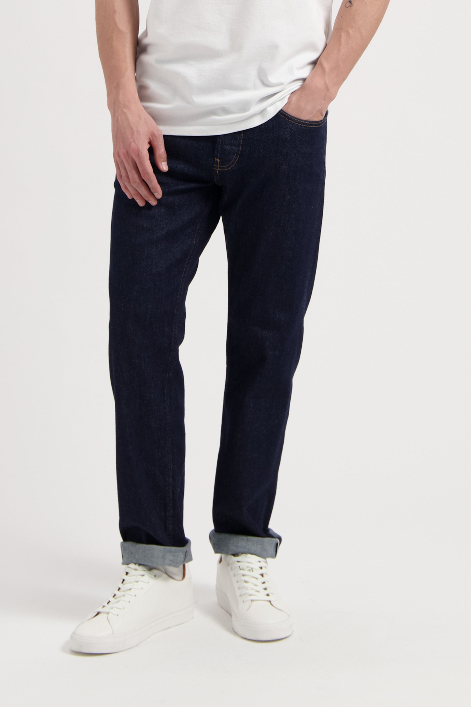 Image of MUD Jeans mannen vegan Jeans Mid Tapered Hank Dip Dry Navy