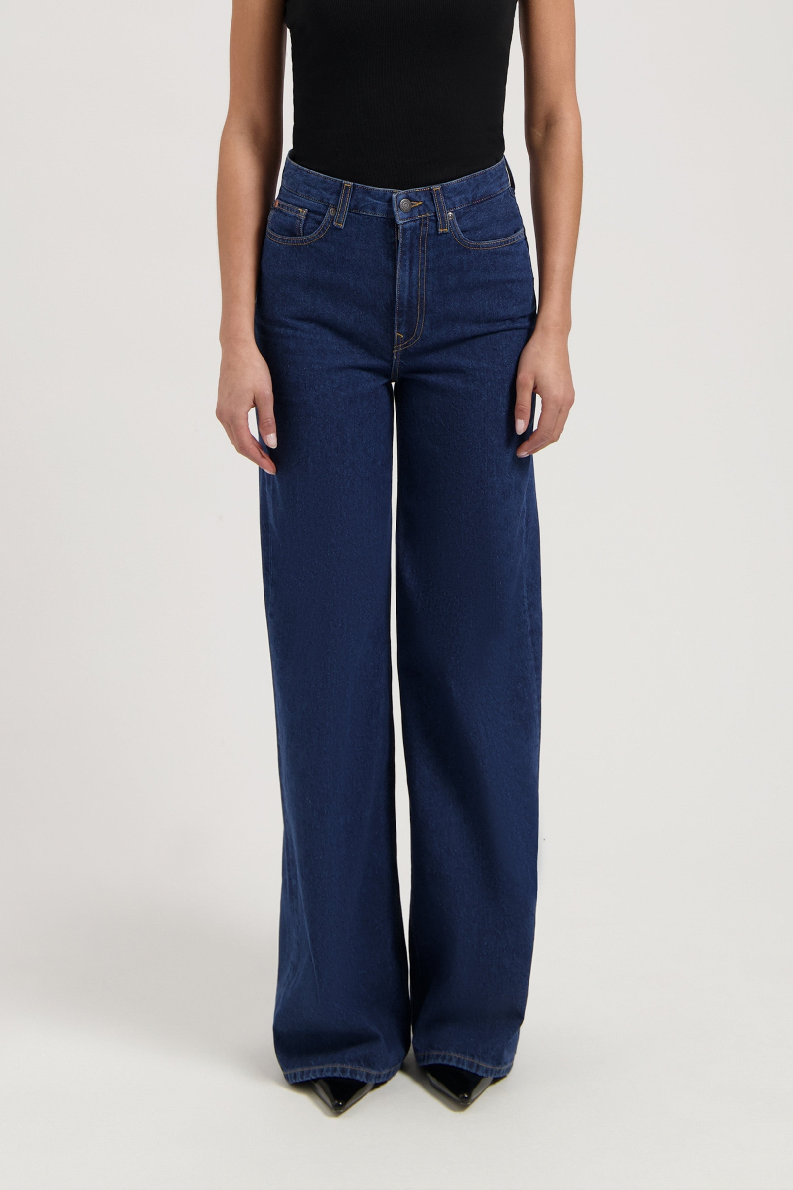 Image of MUD Jeans dames vegan High Loose Jeans Van Sara Stone Indigo