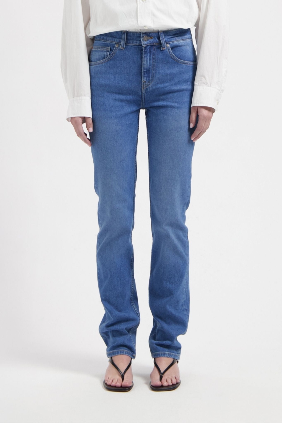 109970 - Damen vegan Jeans Logan High Slim Fresh Fade Blau