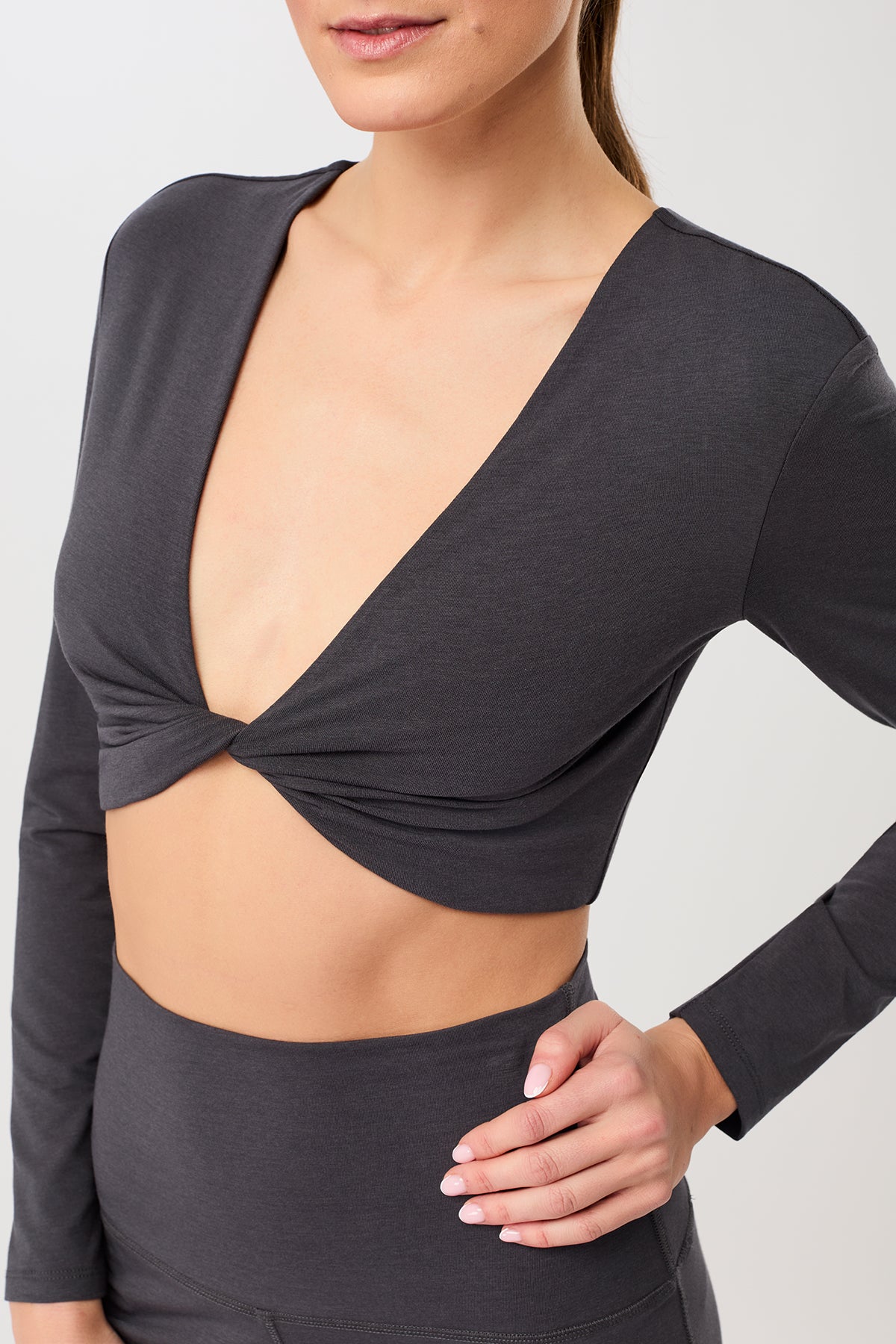 MANDALA womens vegan Top Support Longsleeve Onyx