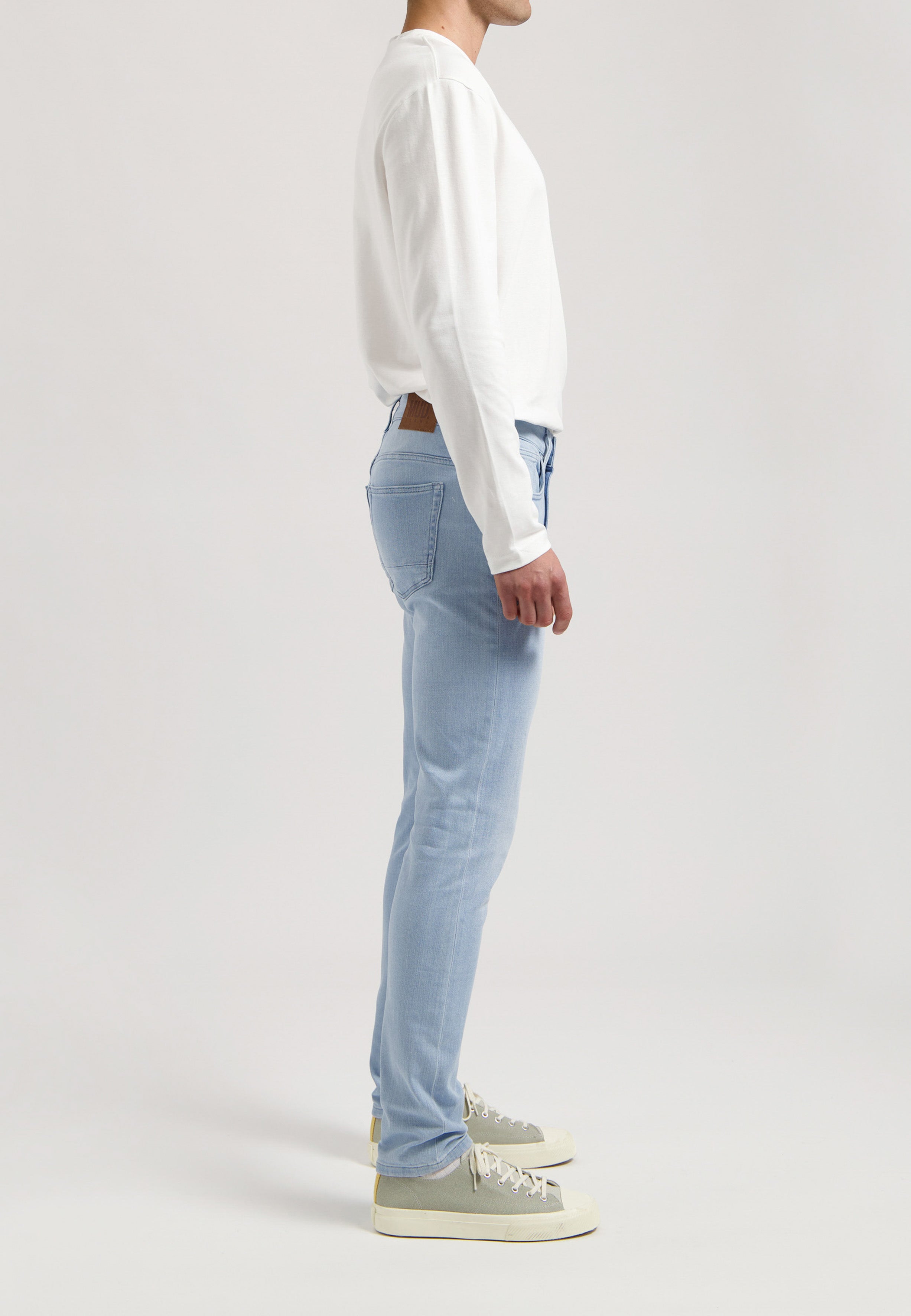 MUD Jeans men vegan Jeans Mid Slim Rick Sunny Stone