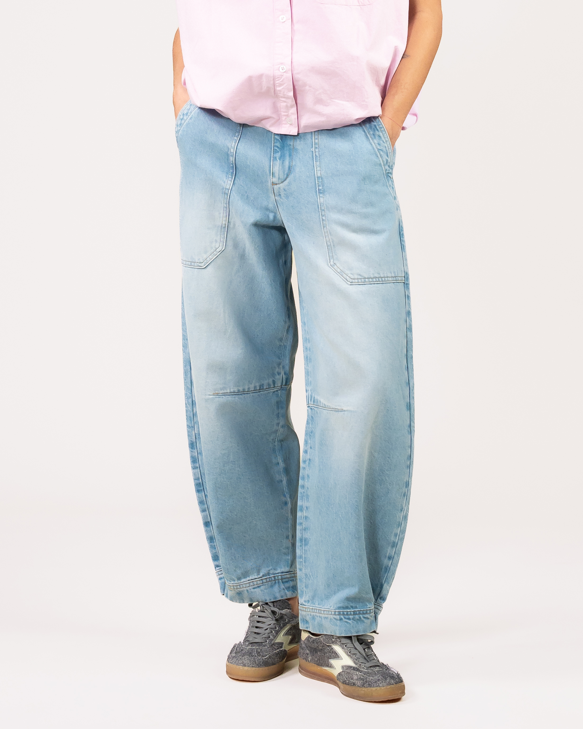 Kuyichi womens vegan Jeans Jane Barrel Light Blue