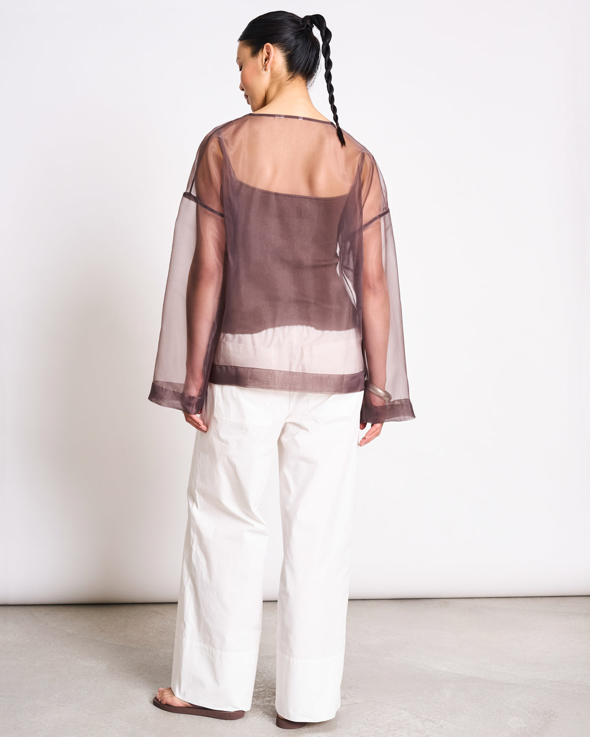 JAN 'N JUNE Organza Simia Mud Brown Met Lange Mouwen