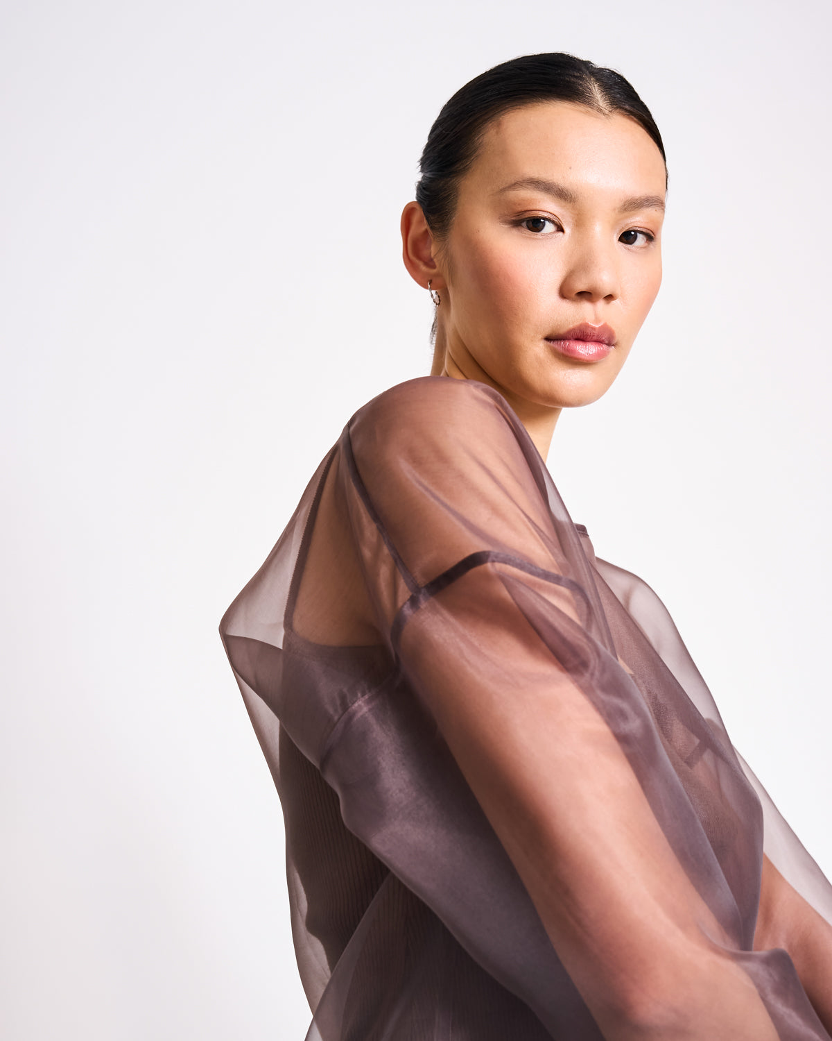 JAN 'N JUNE Organza Simia Mud Brown Met Lange Mouwen