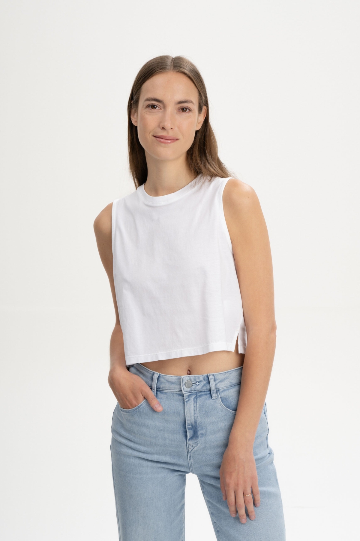MELA womens vegan Tank Top Rushi White