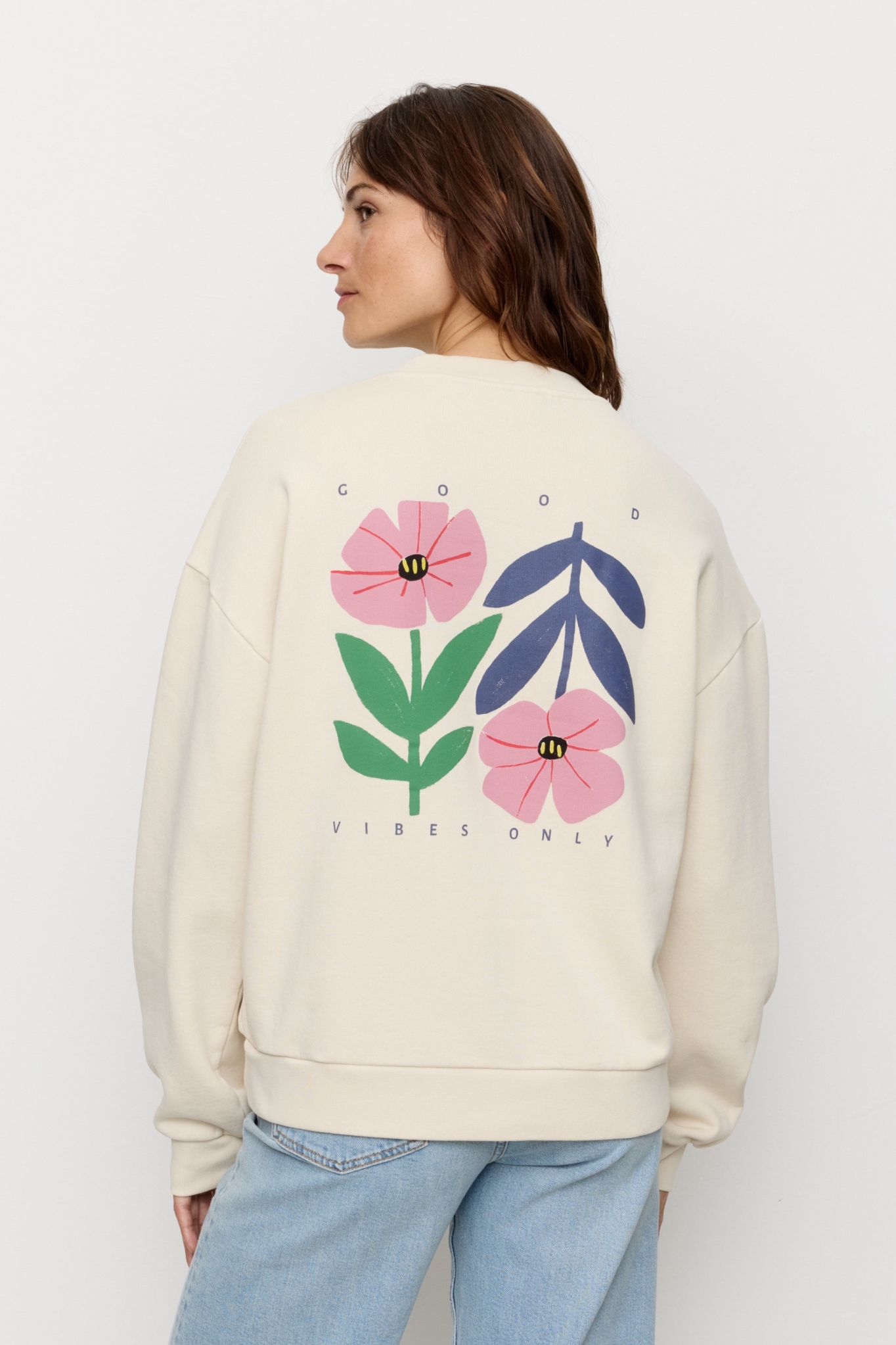 Image of Recolution dames vegan Sweatshirt Nerine Good Vibes Arctic White