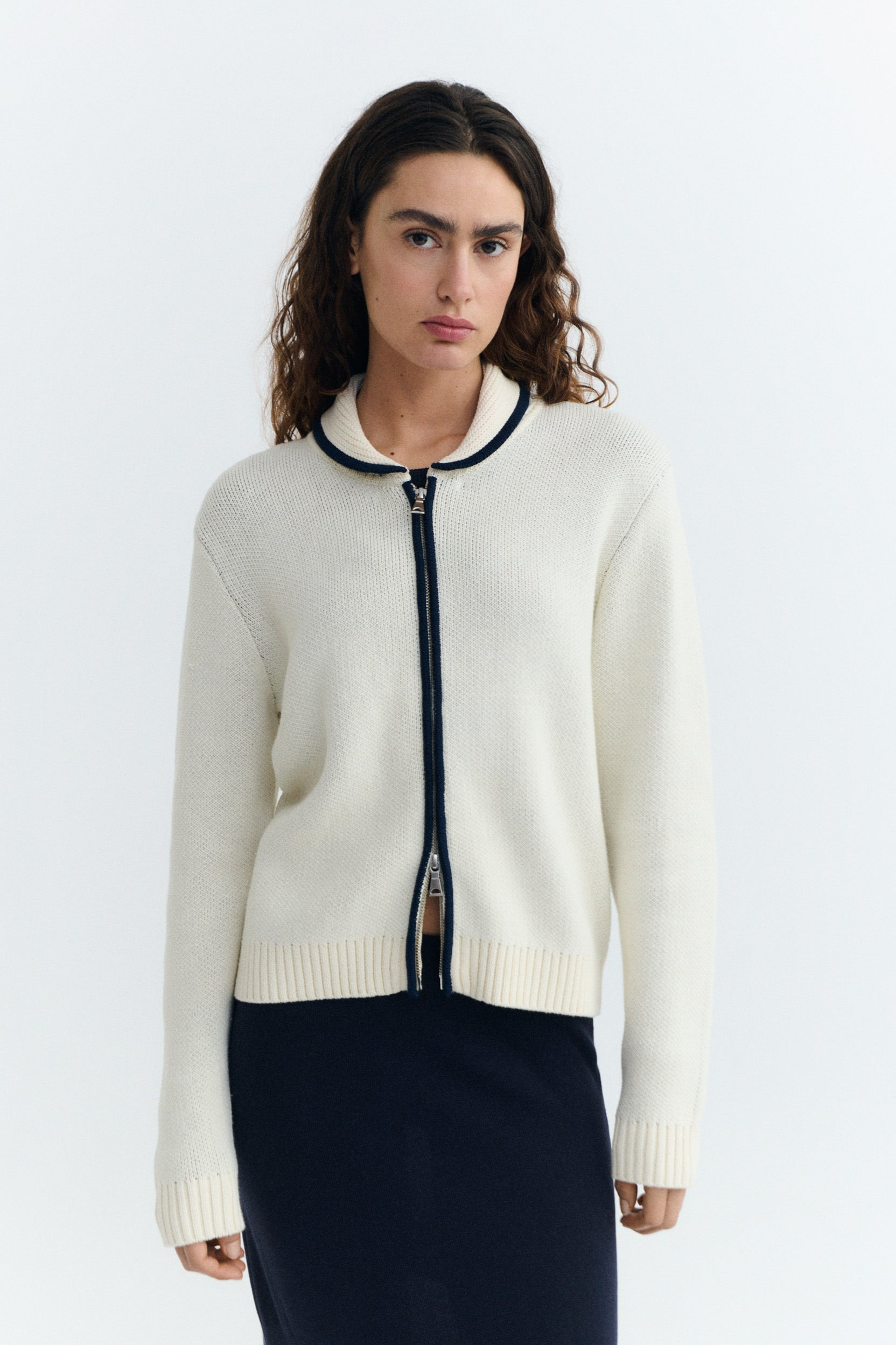 Image of Thinking MU dames vegan Cardigan Tessa Omnia Ecru