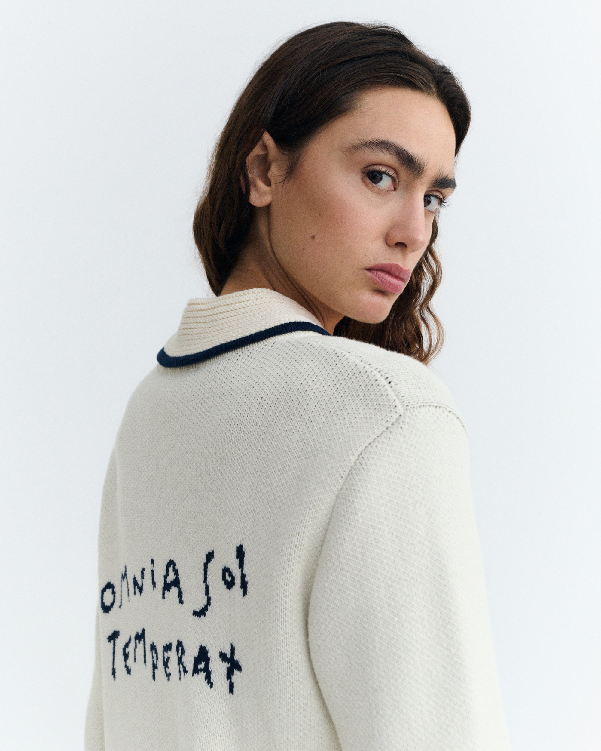 Thinking MU Cardigan Tessa Omnia Ecru