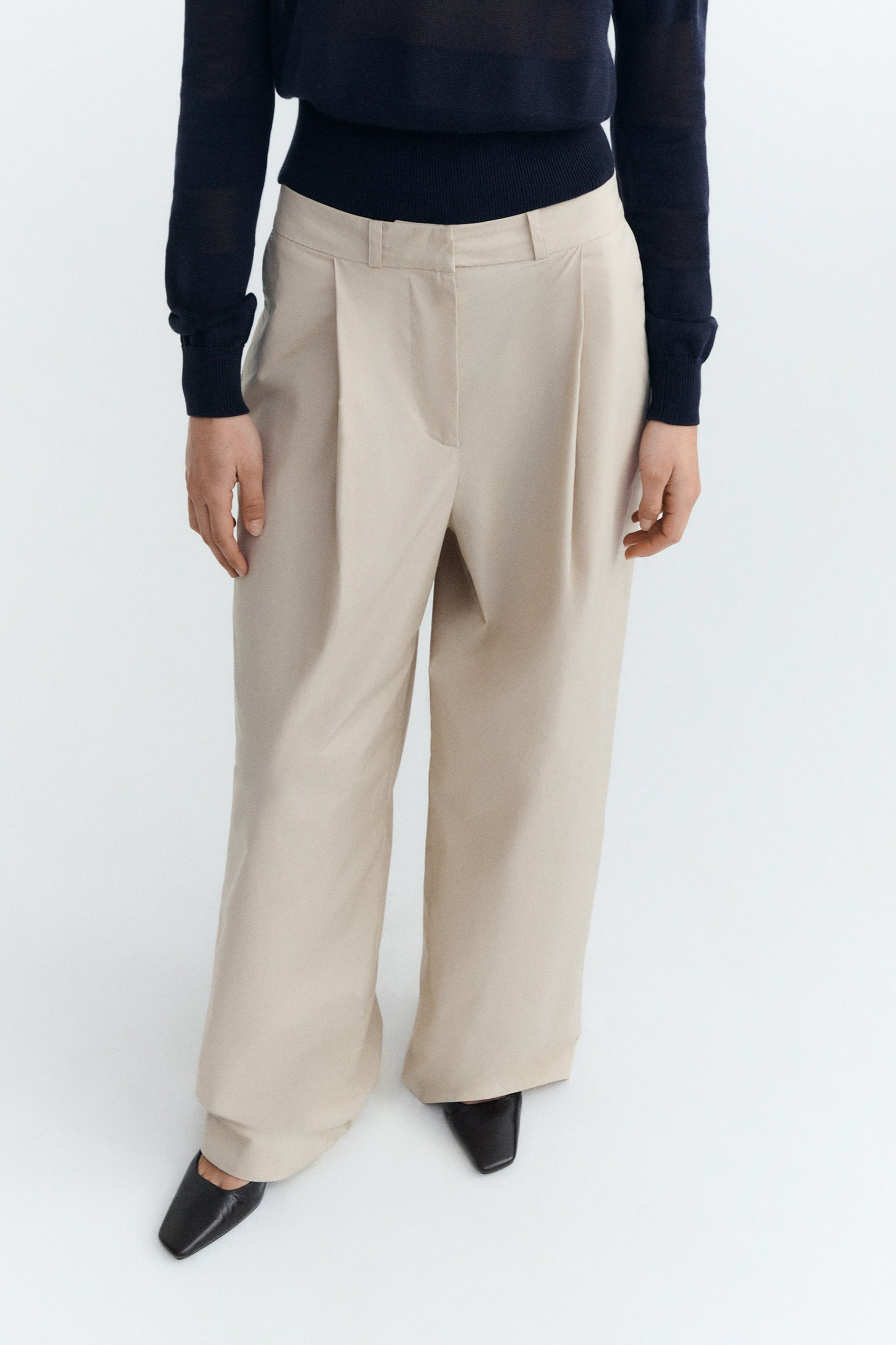 Thinking MU Damen vegan Hose Weites Bein Patty Beige