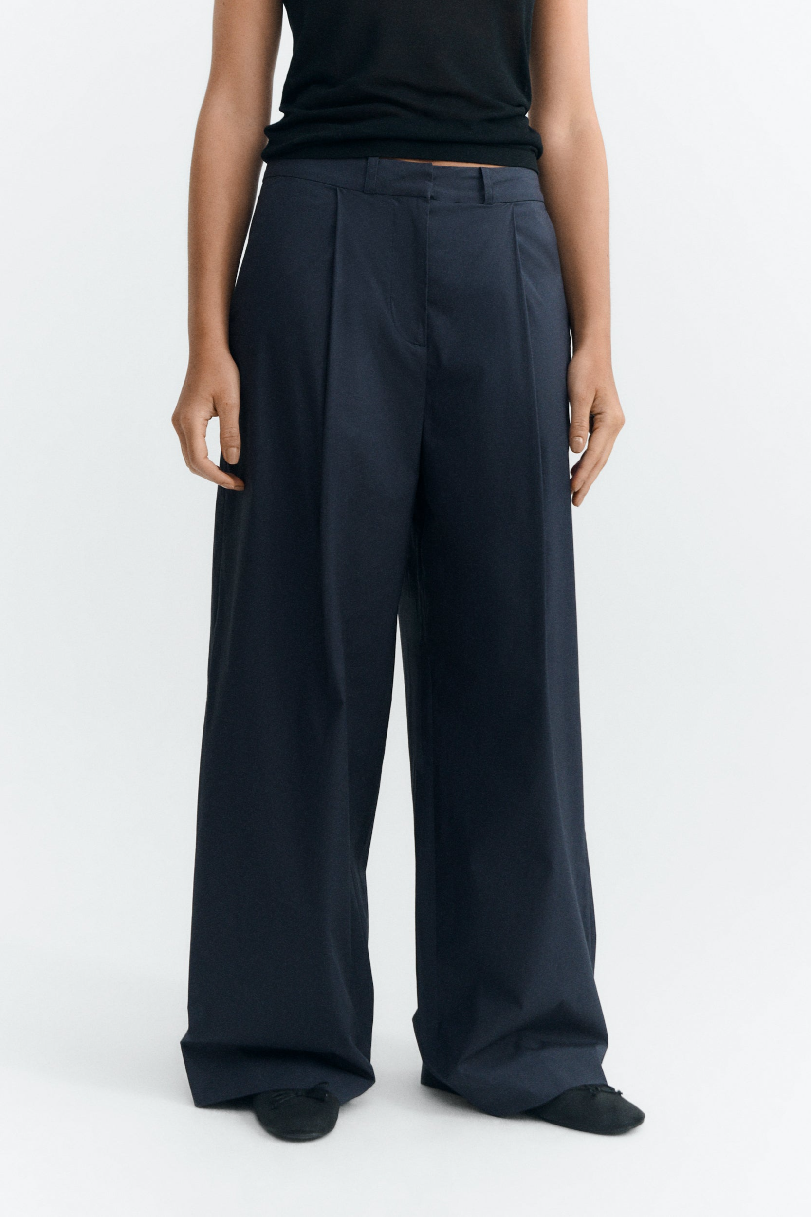 Image of Thinking MU dames vegan Broek Met Wijde Pijpen Patty Navy